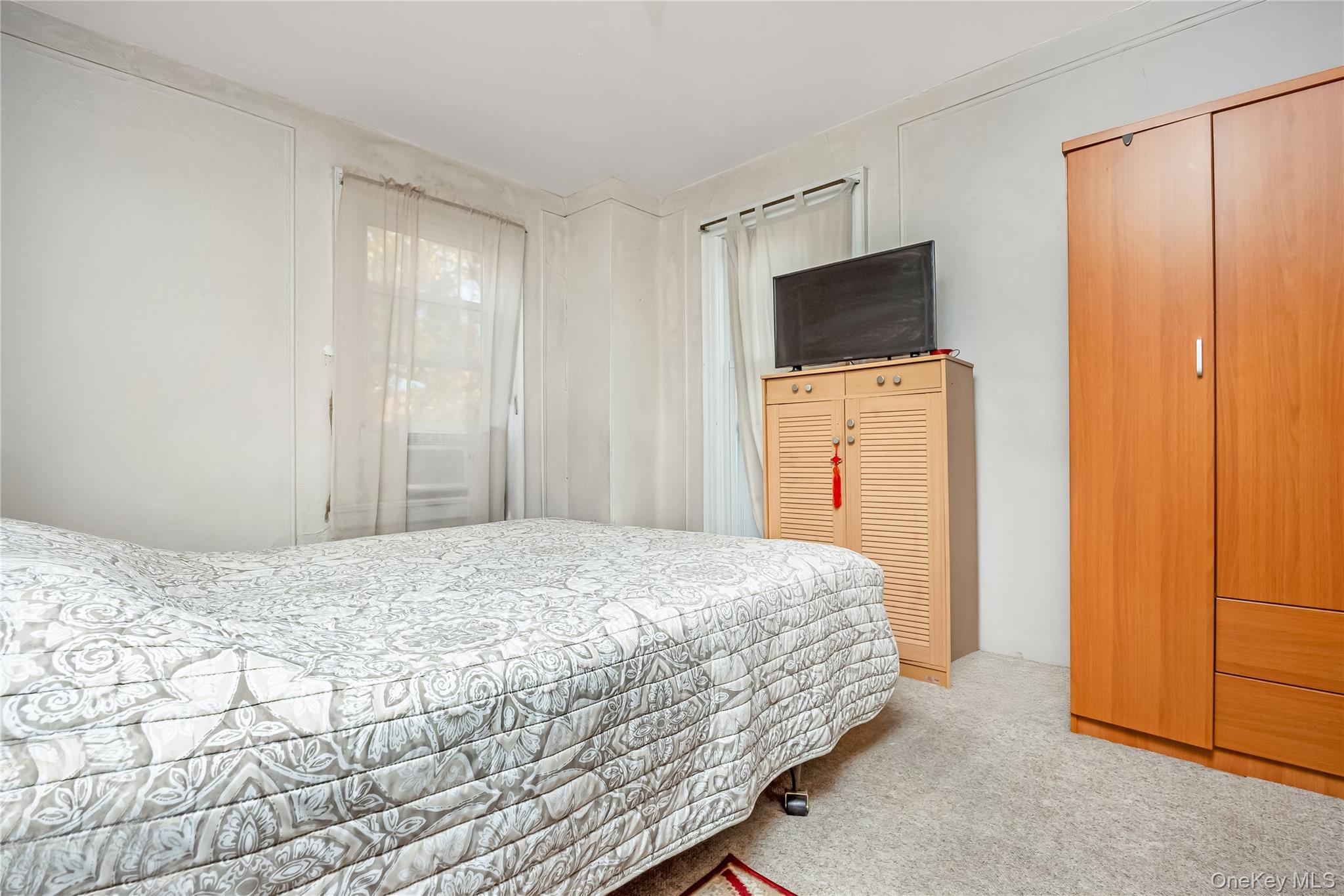 53-13 Seabury Street, Elmhurst, NY 11373