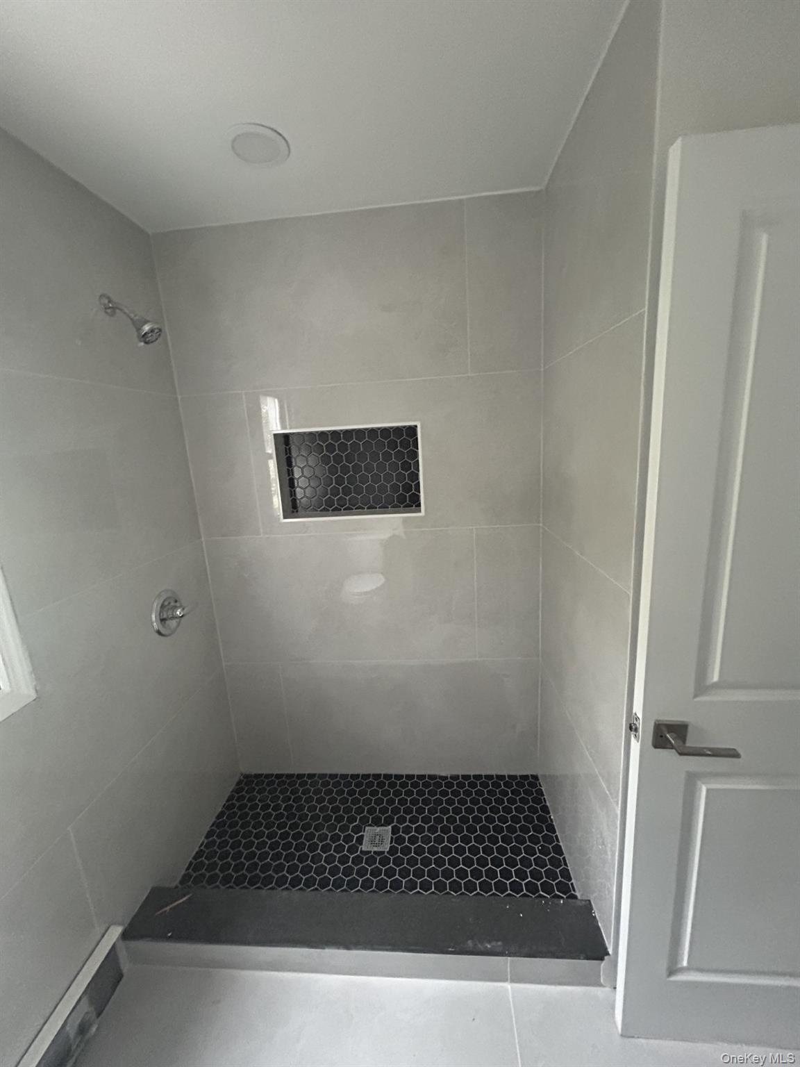 74 Jerusalem Avenue, Massapequa, NY 11758