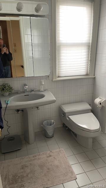 15743 27th Avenue, Flushing, NY 11354