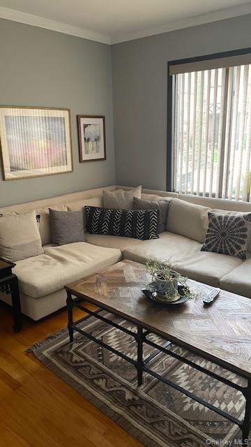 15743 27th Avenue, Flushing, NY 11354