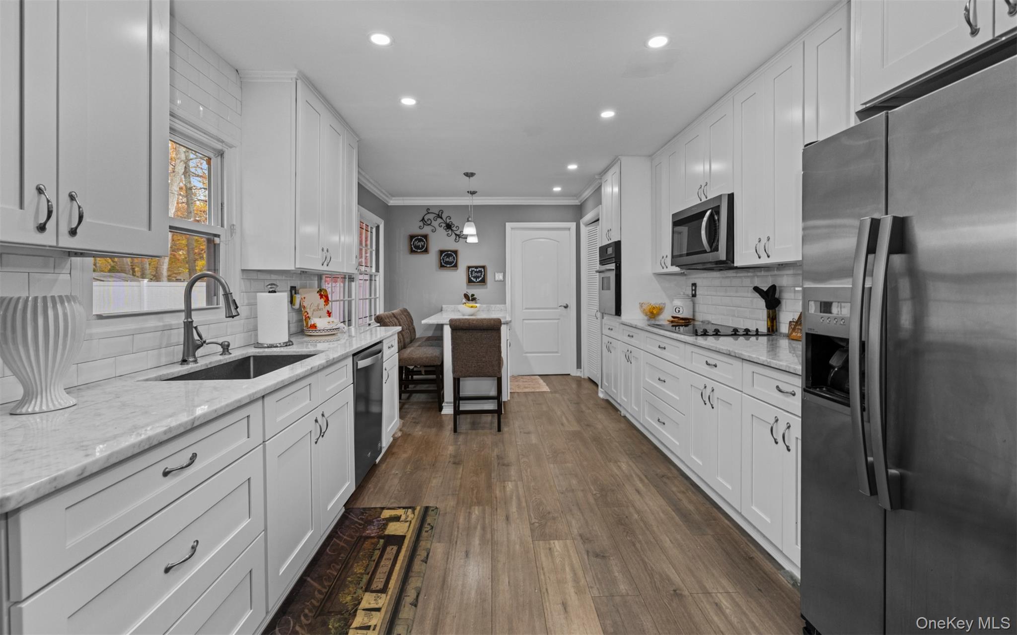 19 Barnwell Lane, Stony Brook, NY 11790