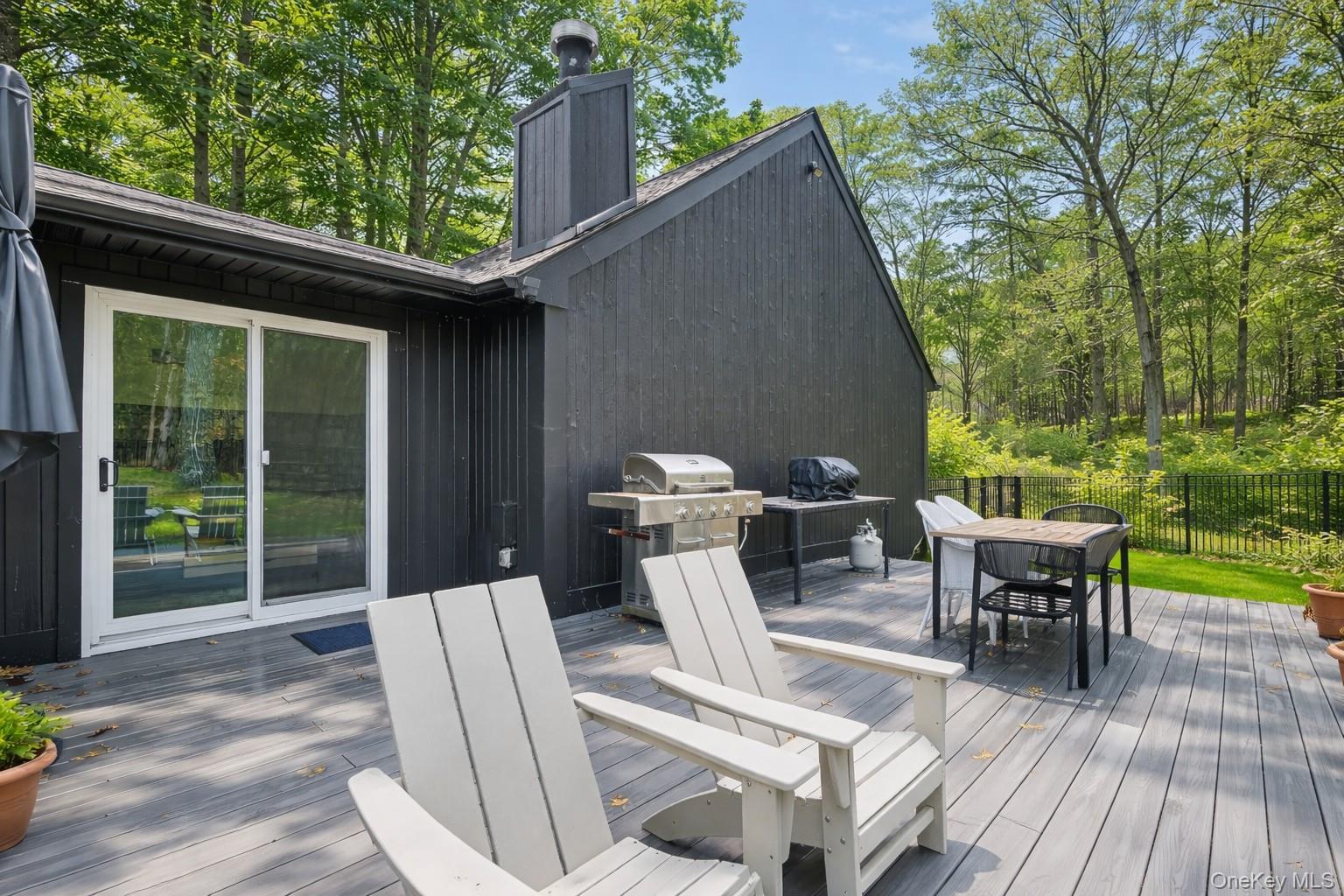 16 Oxford Springs Road, Chester, NY 10918