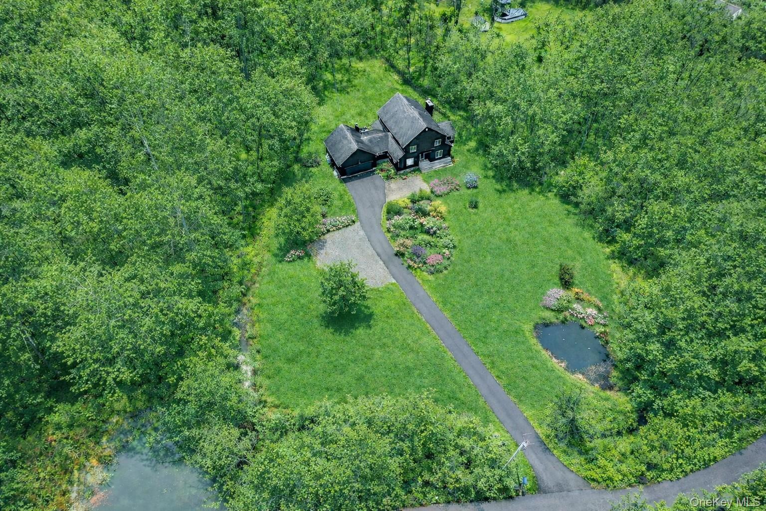 16 Oxford Springs Road, Chester, NY 10918