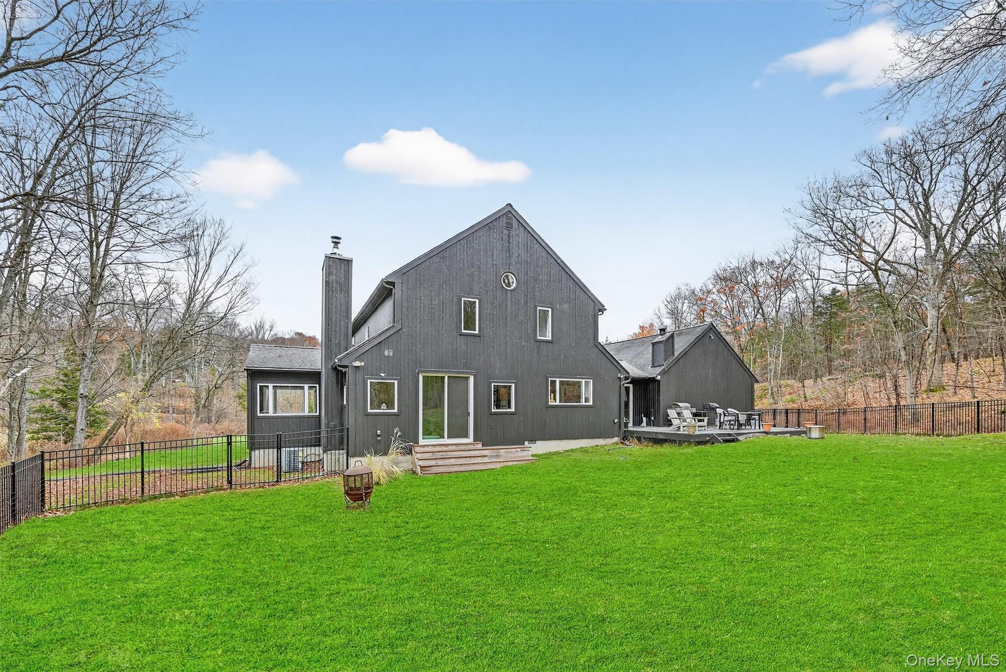 16 Oxford Springs Road, Chester, NY 10918