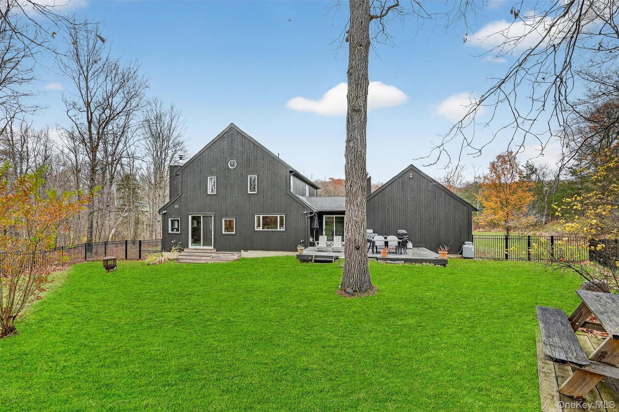 16 Oxford Springs Road, Chester, NY 10918