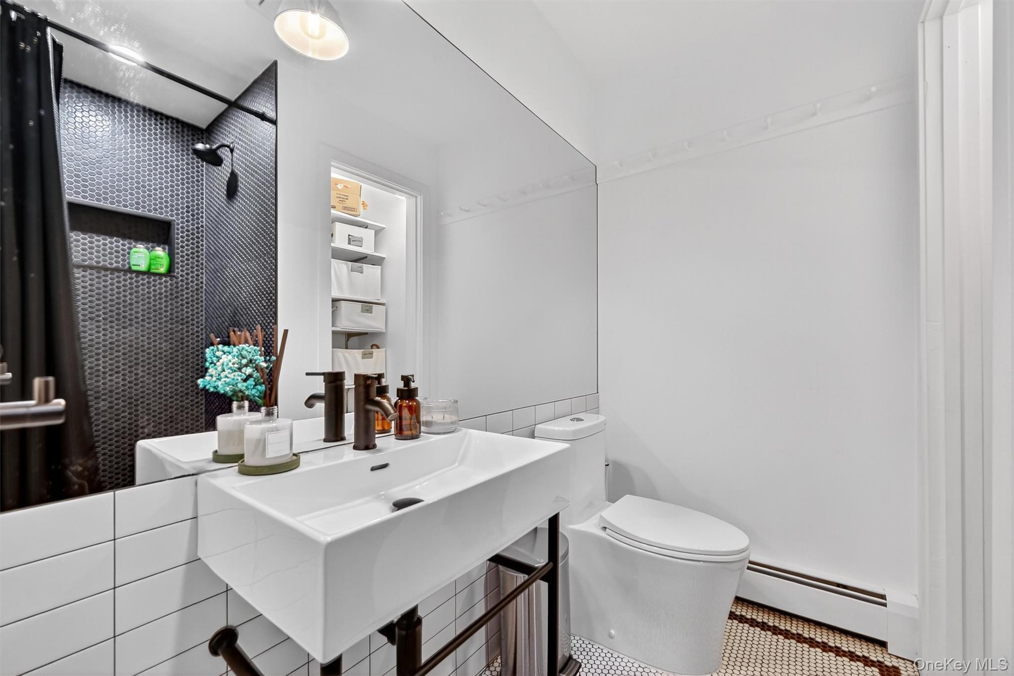 16 Oxford Springs Road, Chester, NY 10918