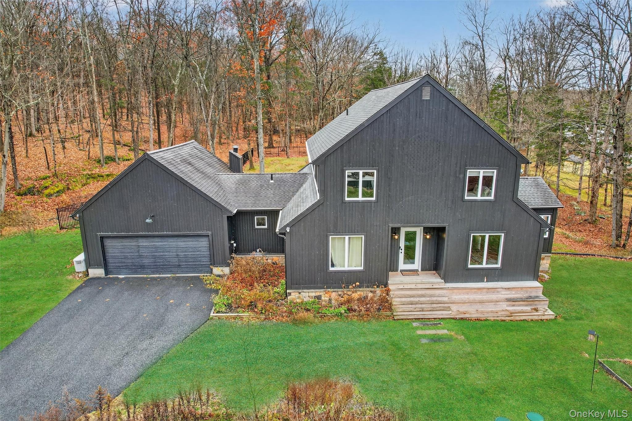 16 Oxford Springs Road, Chester, NY 10918