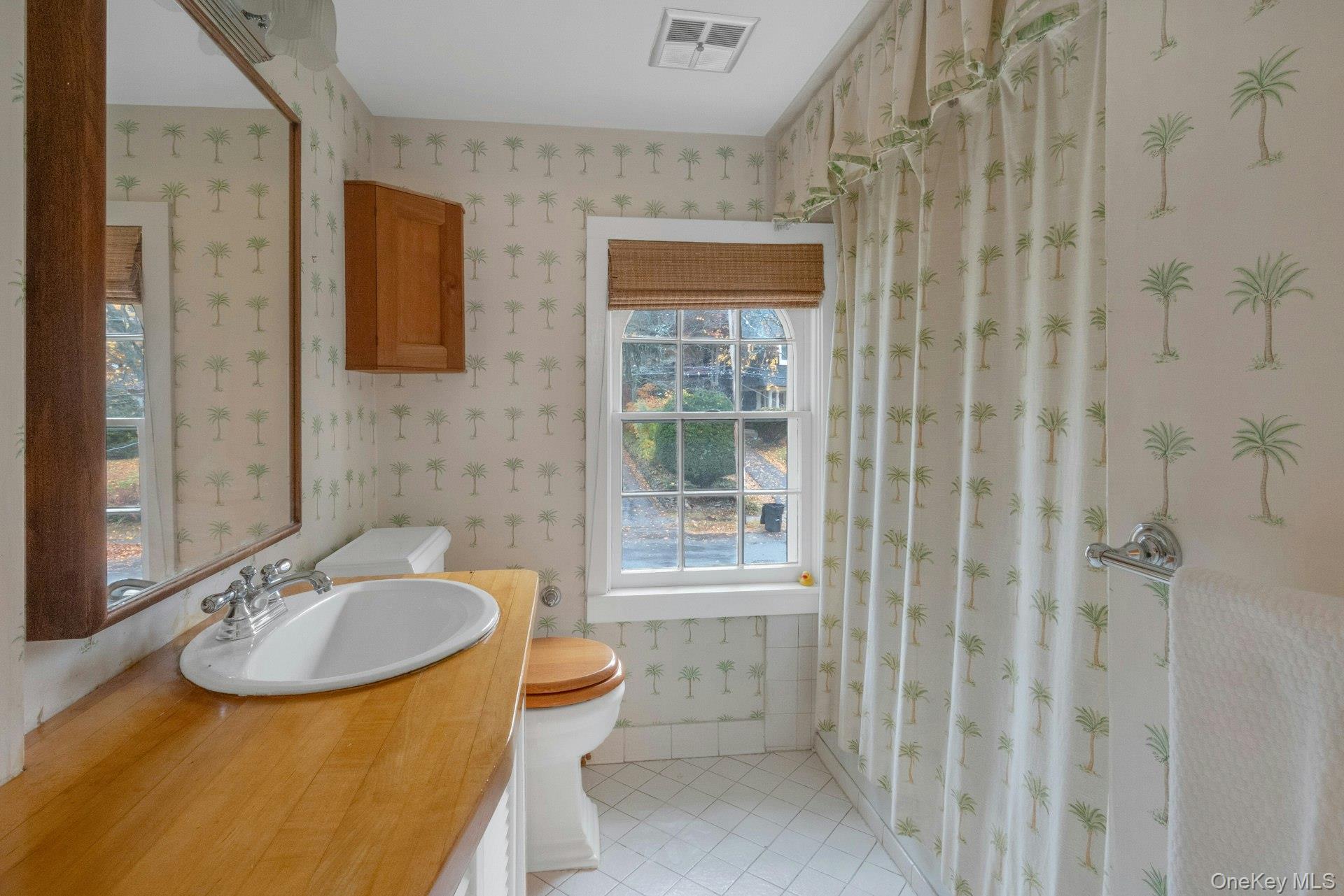 733 Stuart Avenue, Mamaroneck, NY 10543