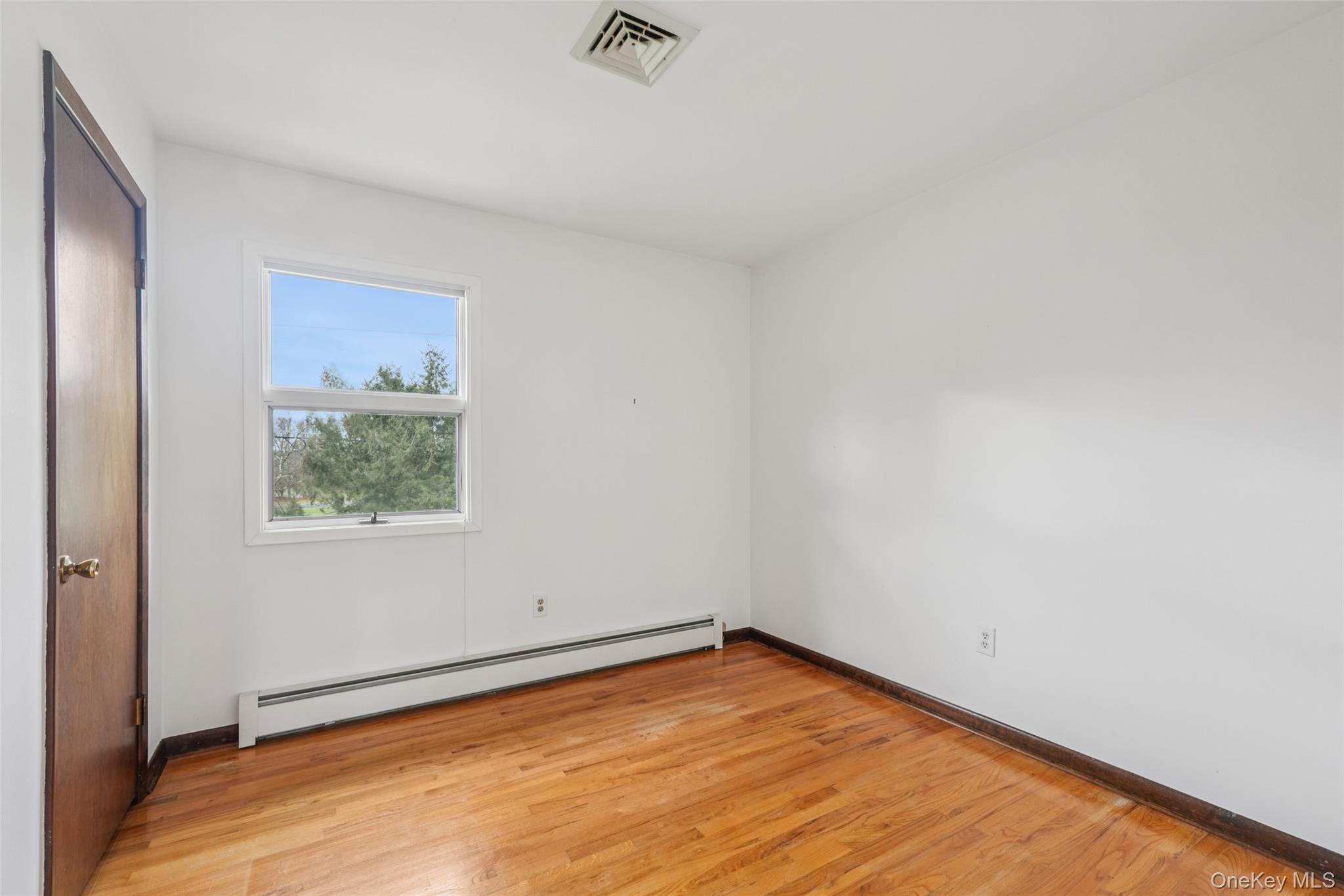 14 Old Minisink Trail, Goshen, NY 10924