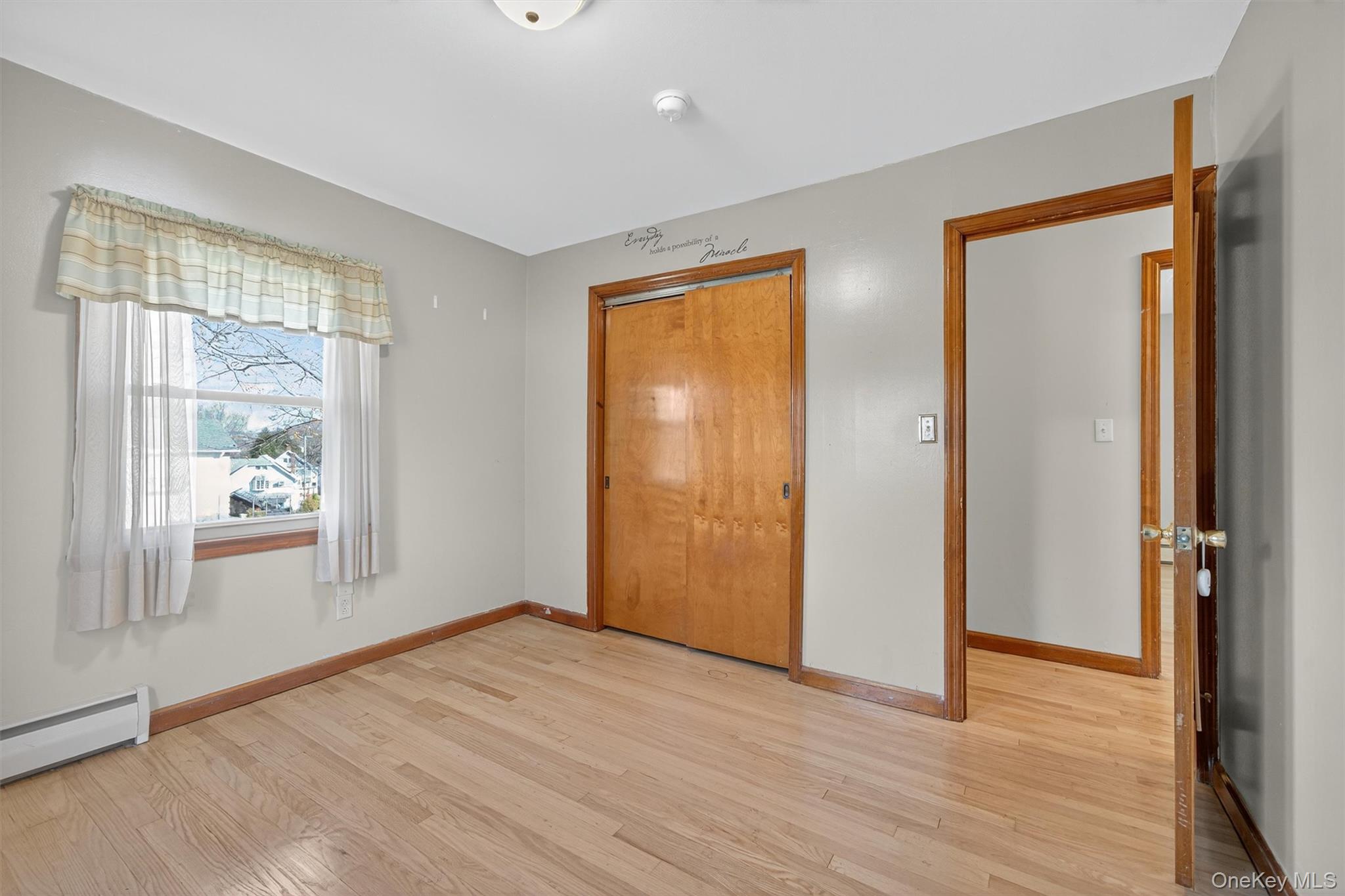 18 Oakland Avenue, Chester, NY 10918