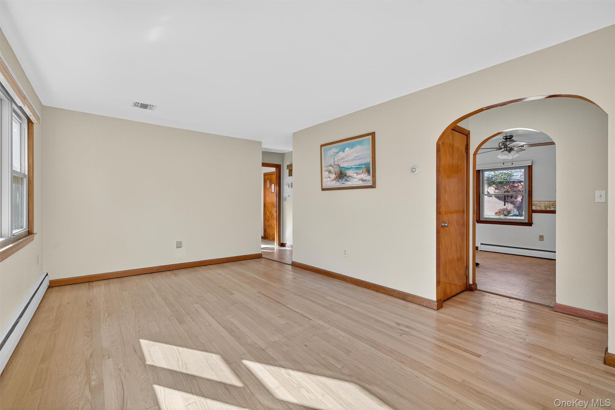 18 Oakland Avenue, Chester, NY 10918