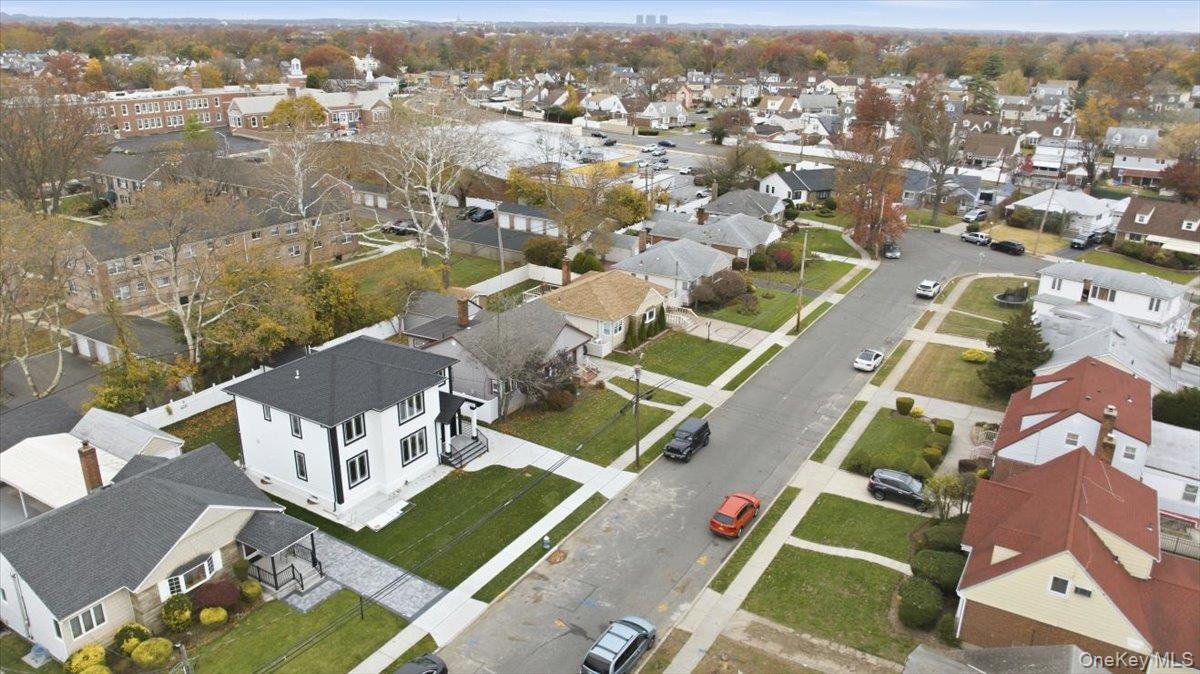 25 Countisbury Avenue, Valley Stream, NY 11580