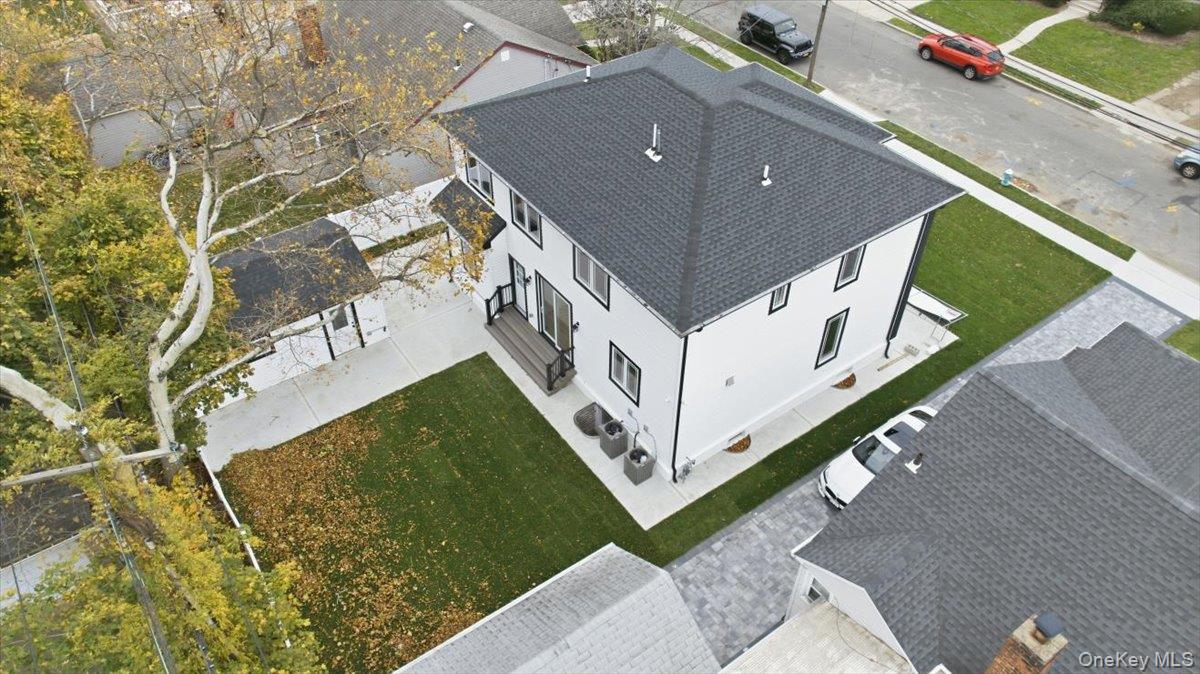 25 Countisbury Avenue, Valley Stream, NY 11580