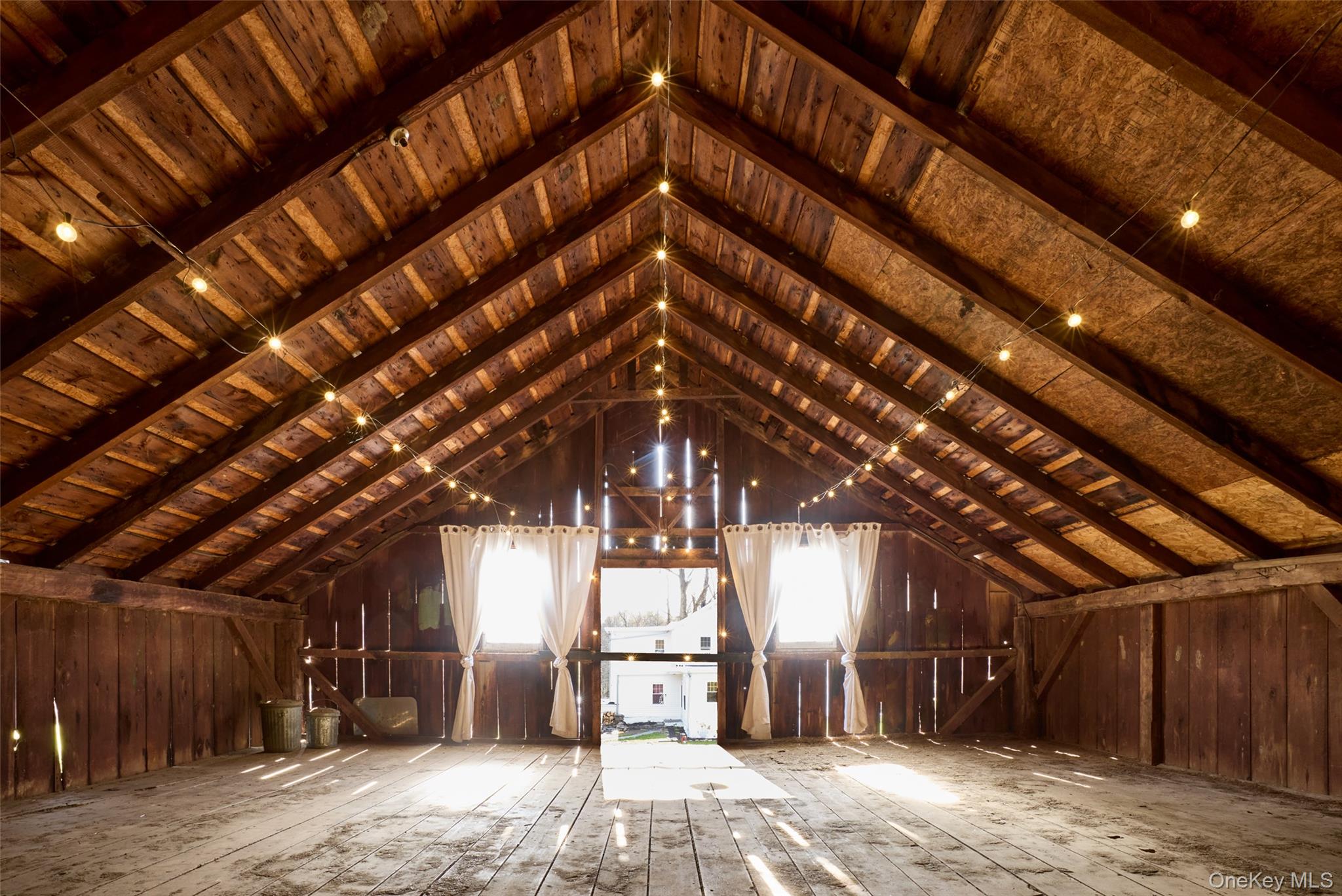 1376 Salt Point Turnpike, Pleasant Valley, NY 12569