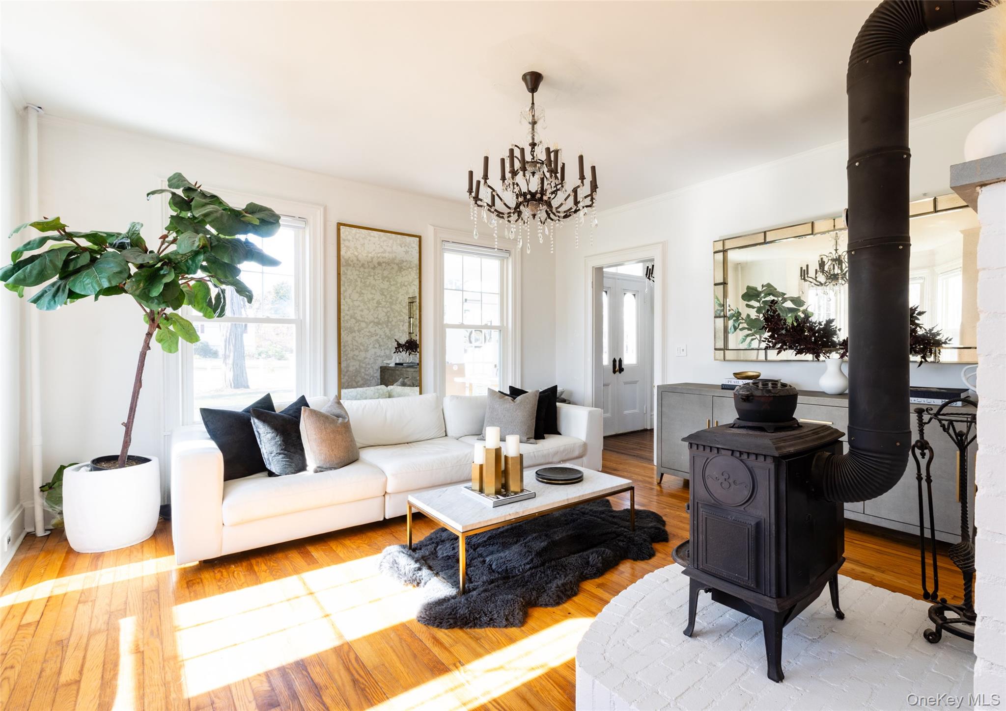 1376 Salt Point Turnpike, Pleasant Valley, NY 12569