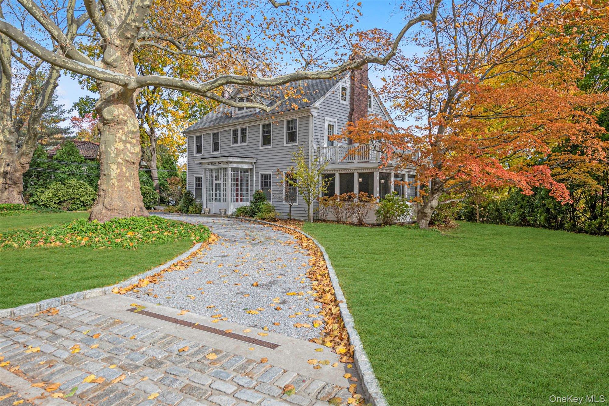 1 Deepdale Drive, Great Neck, NY 11021