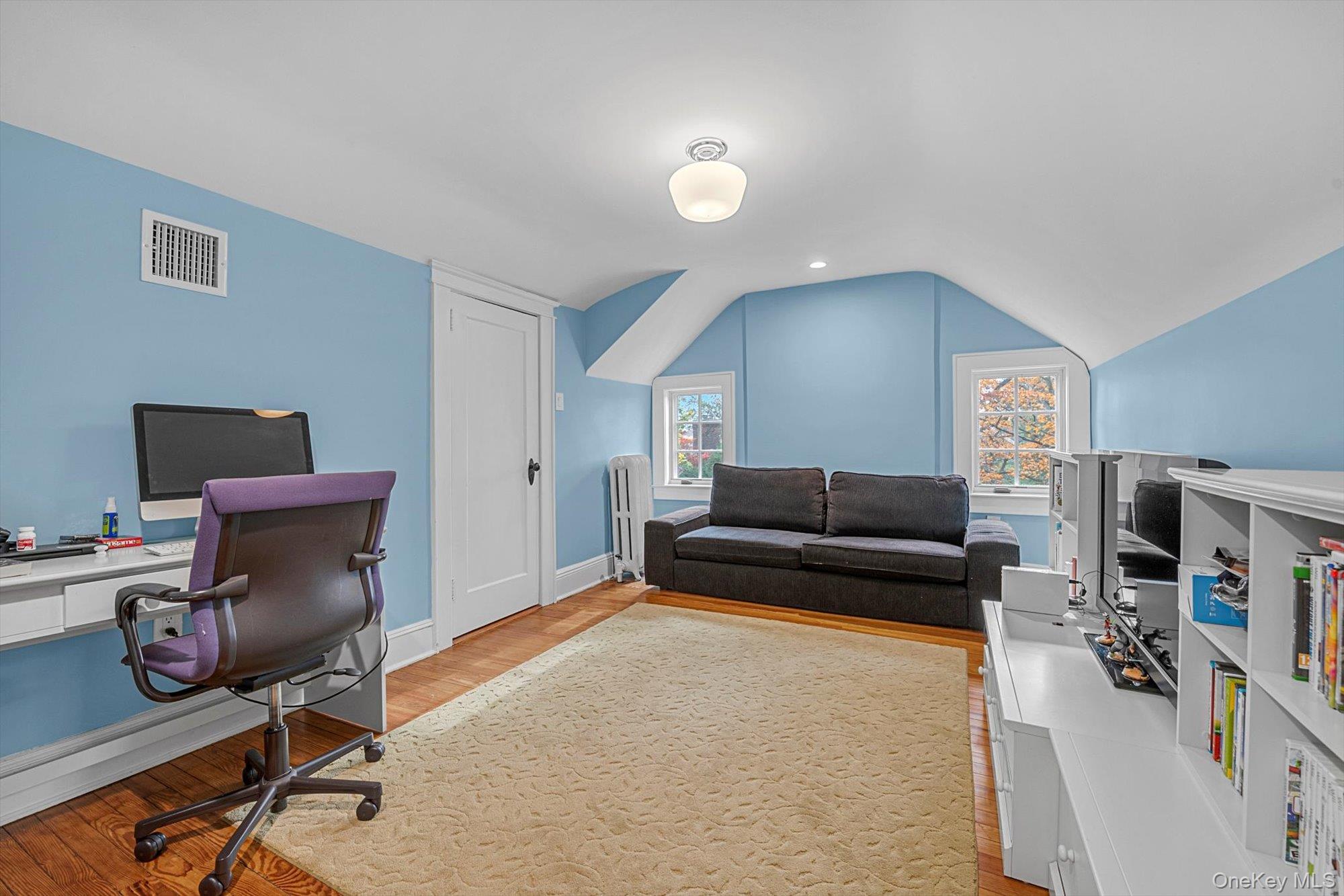 1 Deepdale Drive, Great Neck, NY 11021