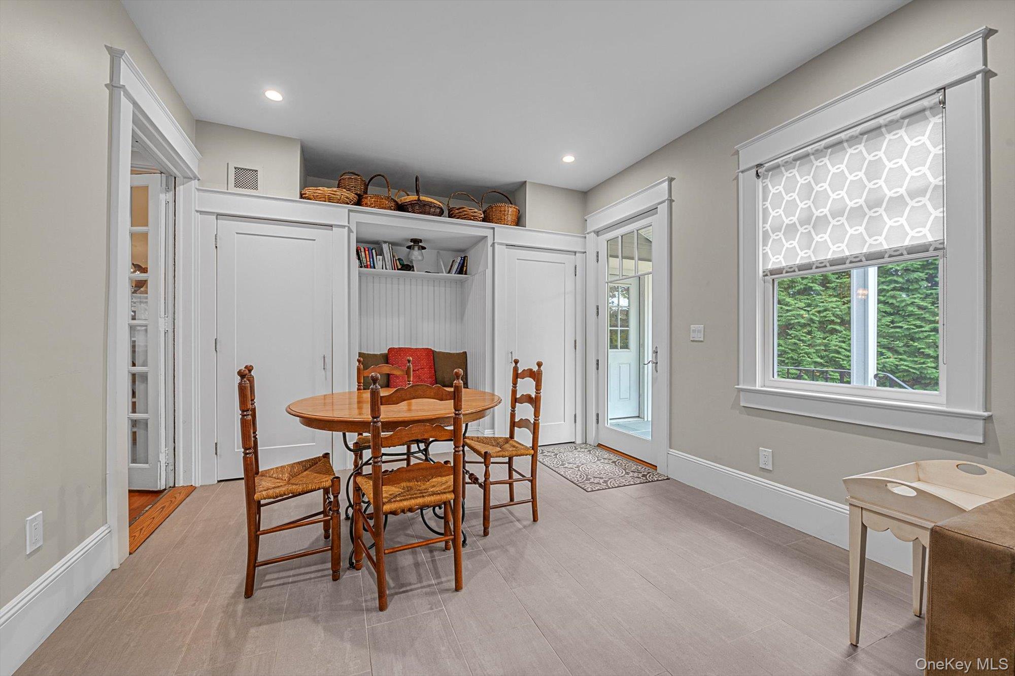 1 Deepdale Drive, Great Neck, NY 11021