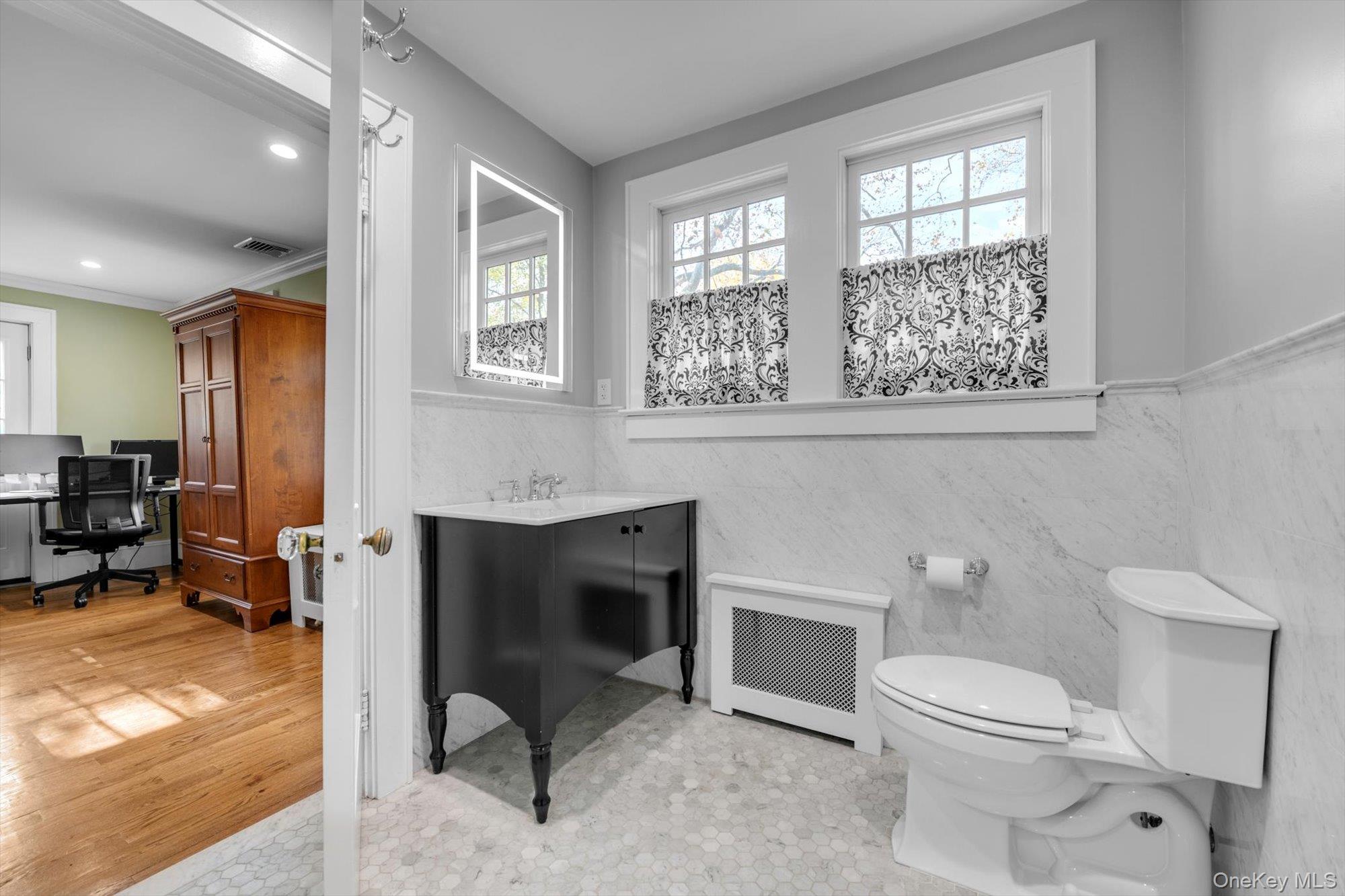 1 Deepdale Drive, Great Neck, NY 11021