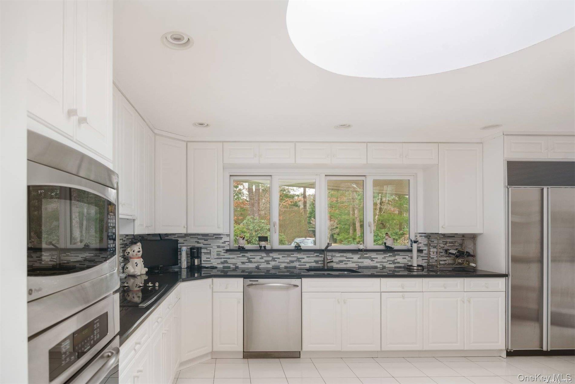 14 Indian Pipe Drive, Quogue, NY 11959