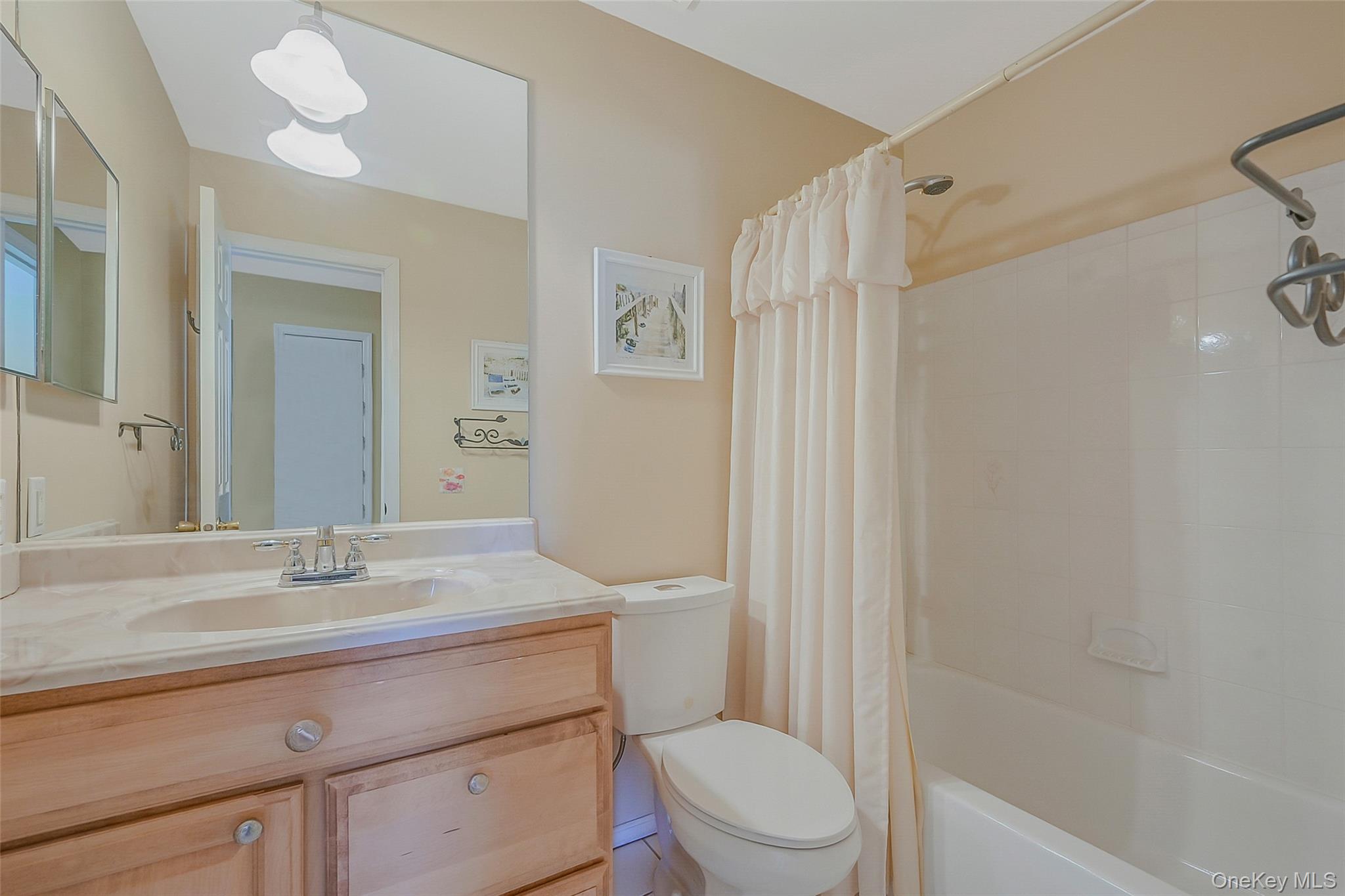 70 Gull Dip Road, Ridge, NY 11961