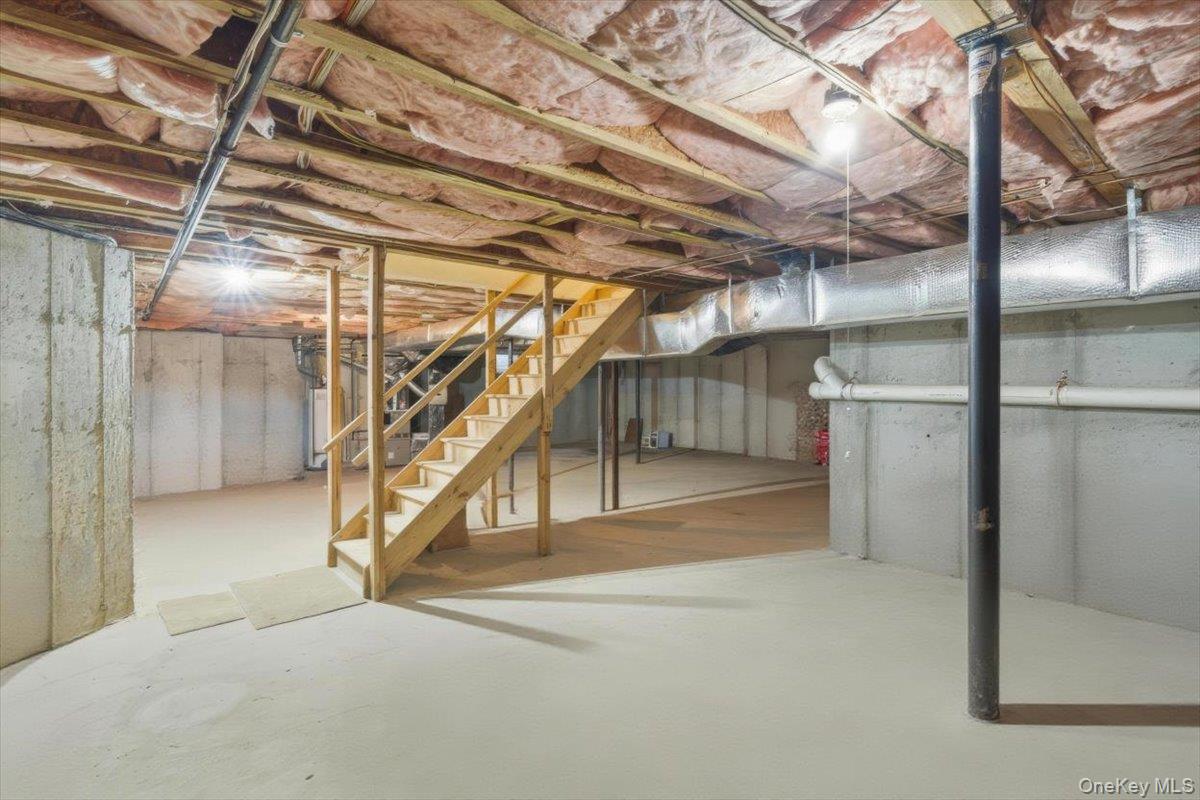 55 Tiffany Way, Nesconset, NY 11767