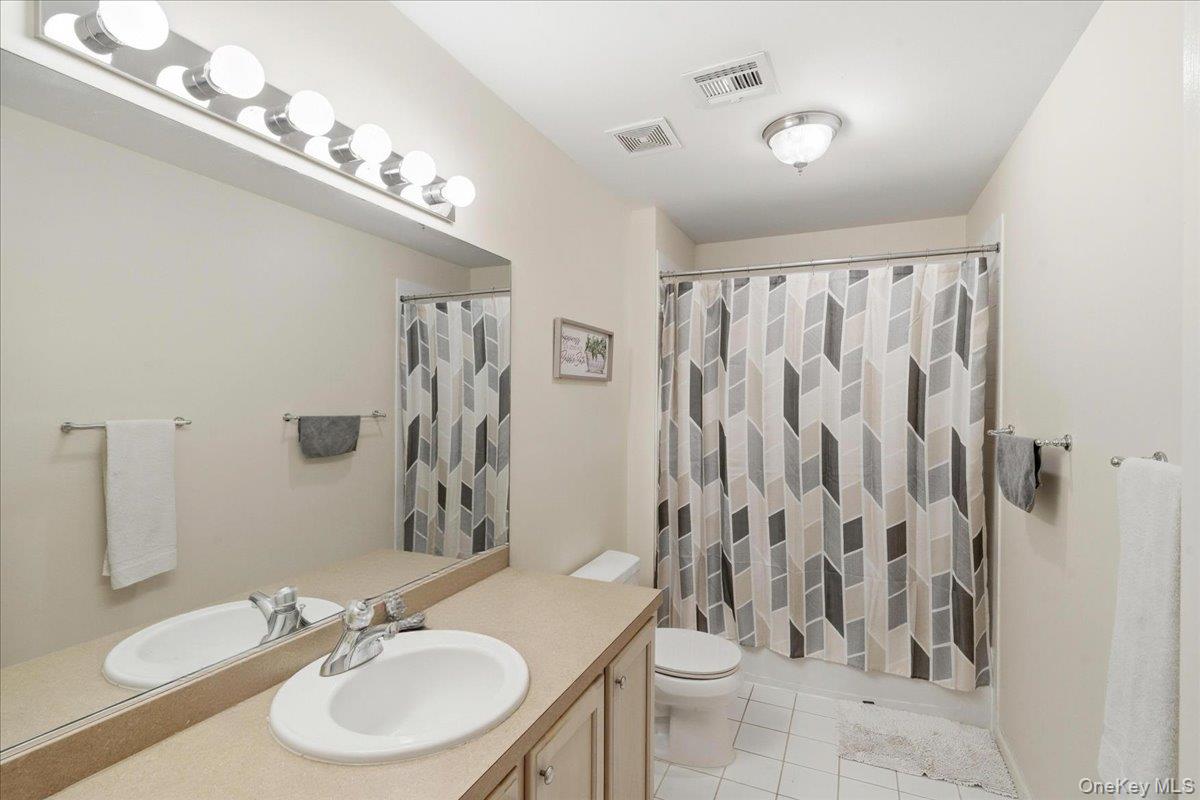 55 Tiffany Way, Nesconset, NY 11767