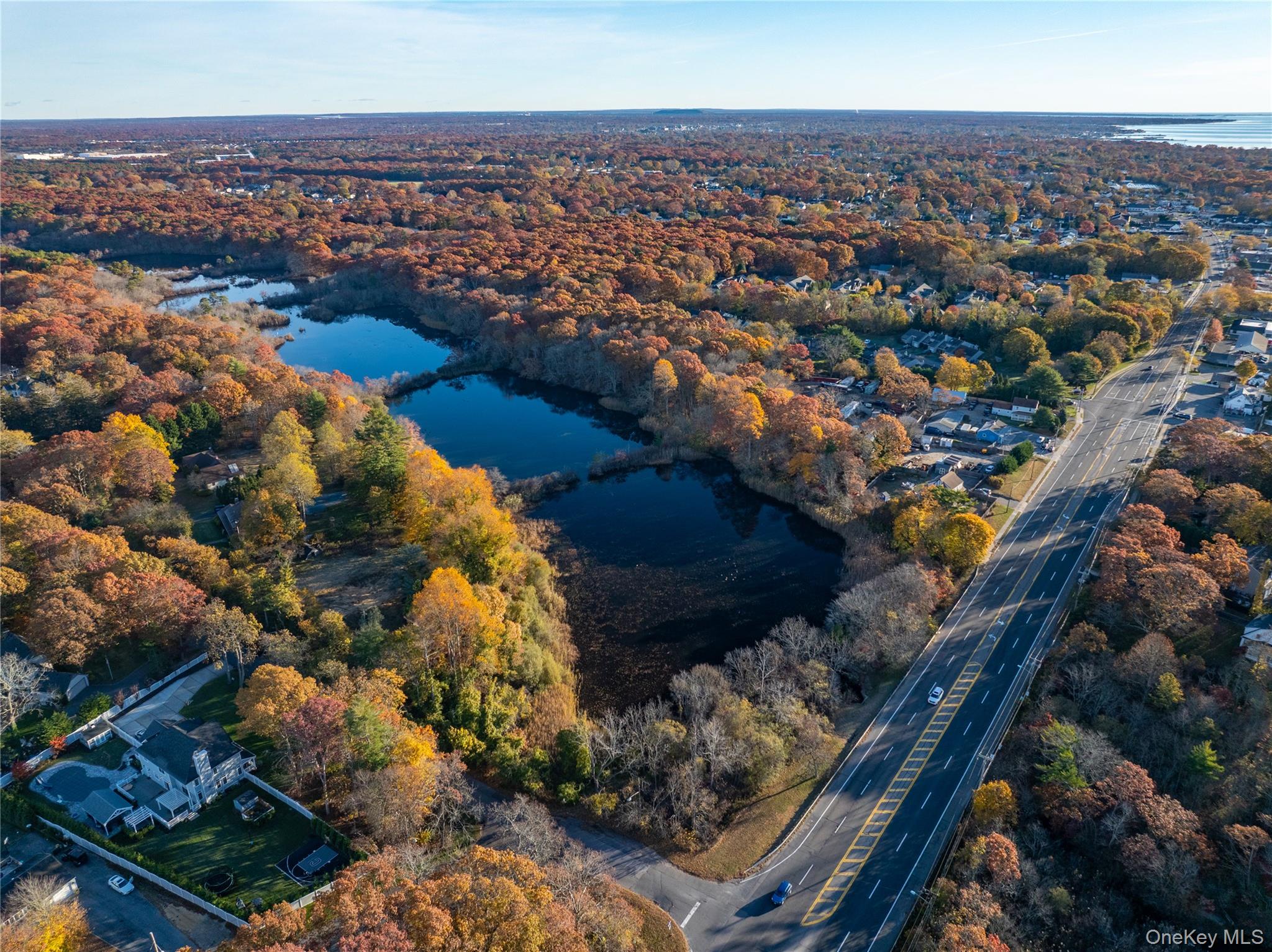 81 Old Broadway Avenue, Sayville, NY 11782