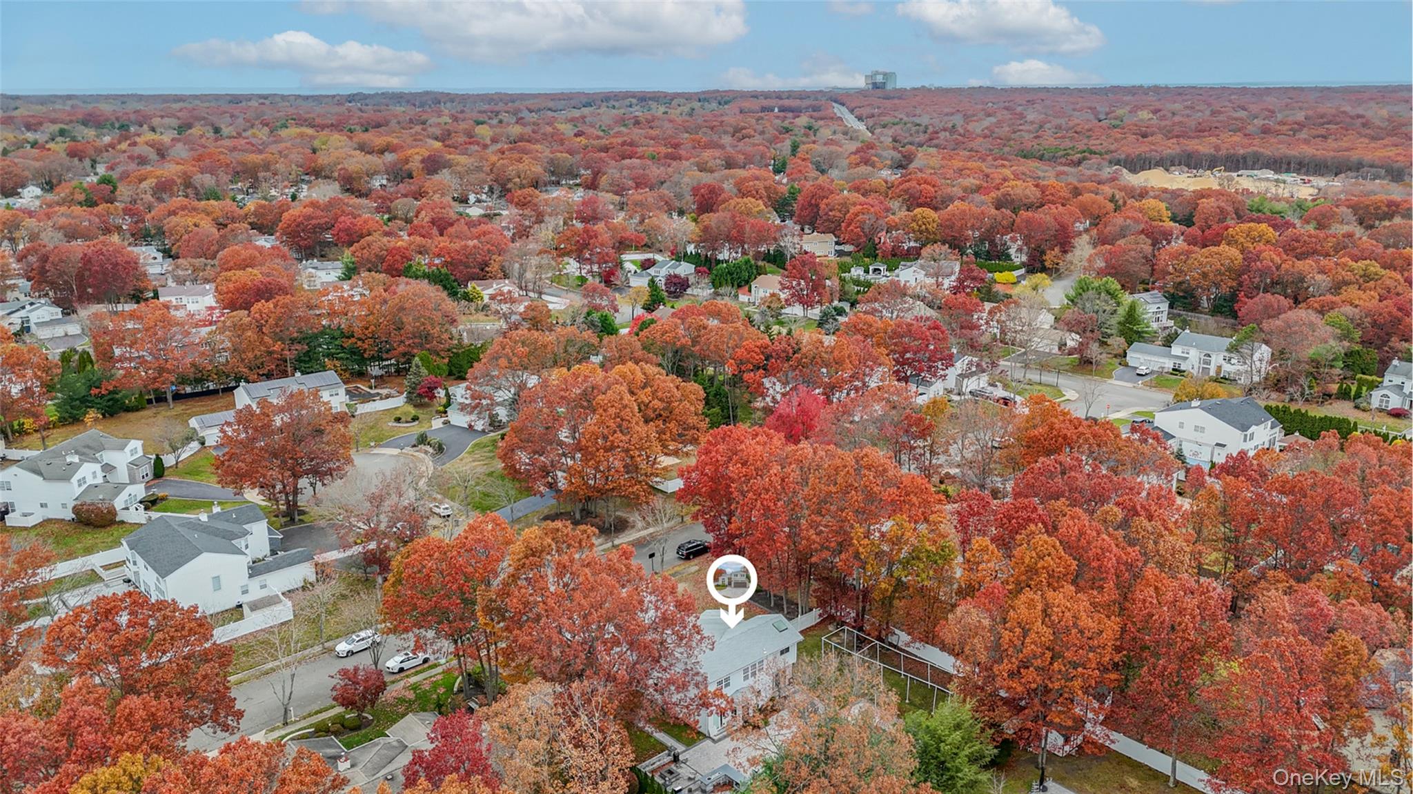 7 Sweet Briar Path, Lake Grove, NY 11755