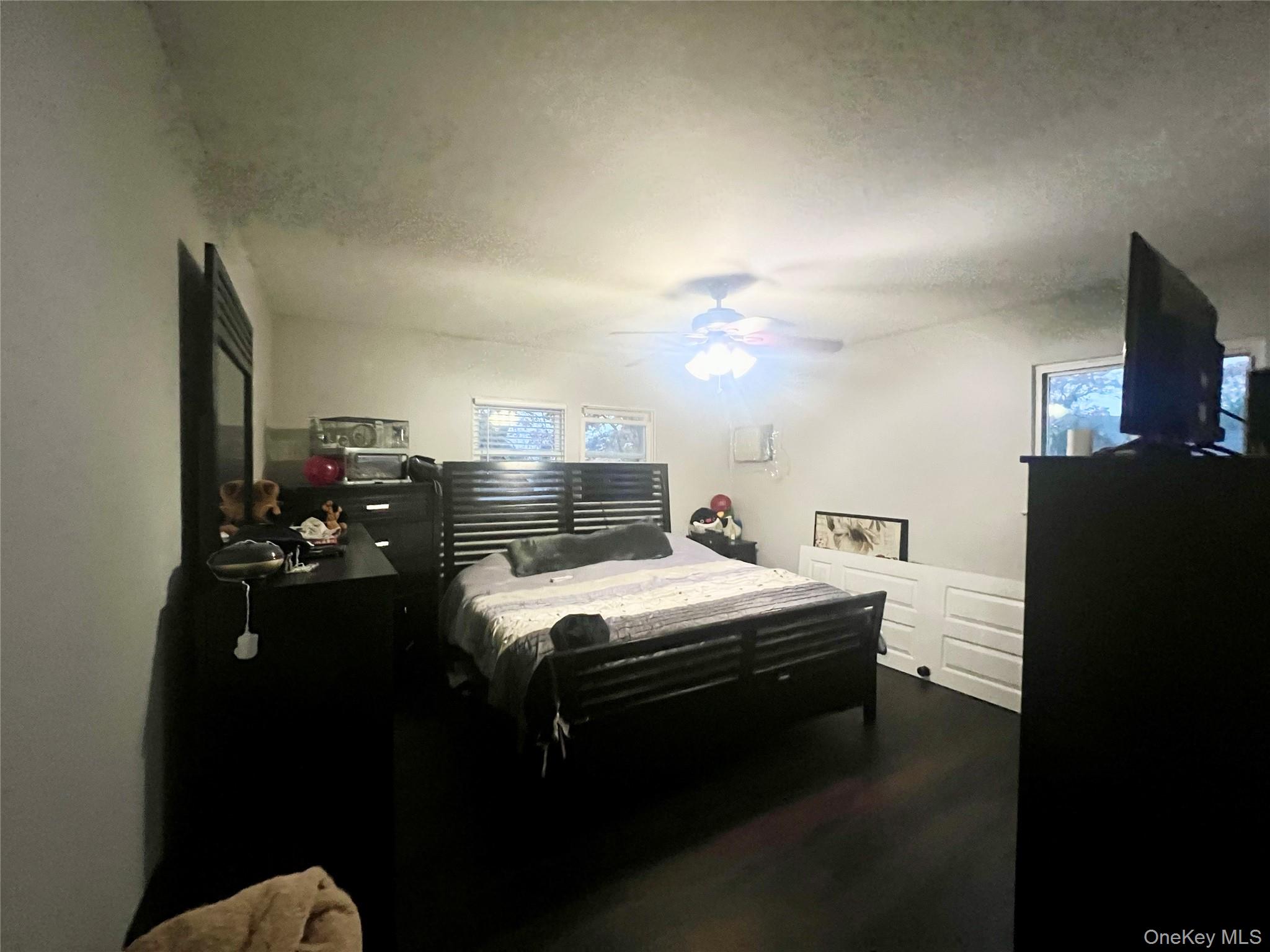 255 N 7th Street, Ronkonkoma, NY 11779