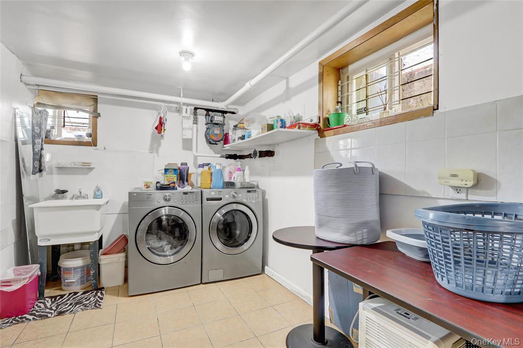 34-08 Murray Lane, Flushing, NY 11354