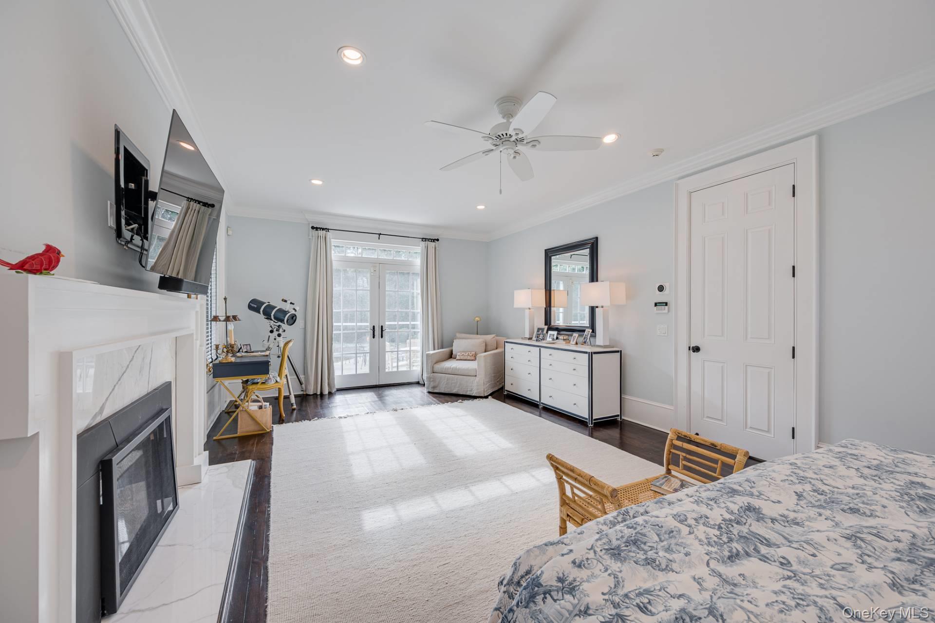 37 Huntington Lane, Water Mill, NY 11976