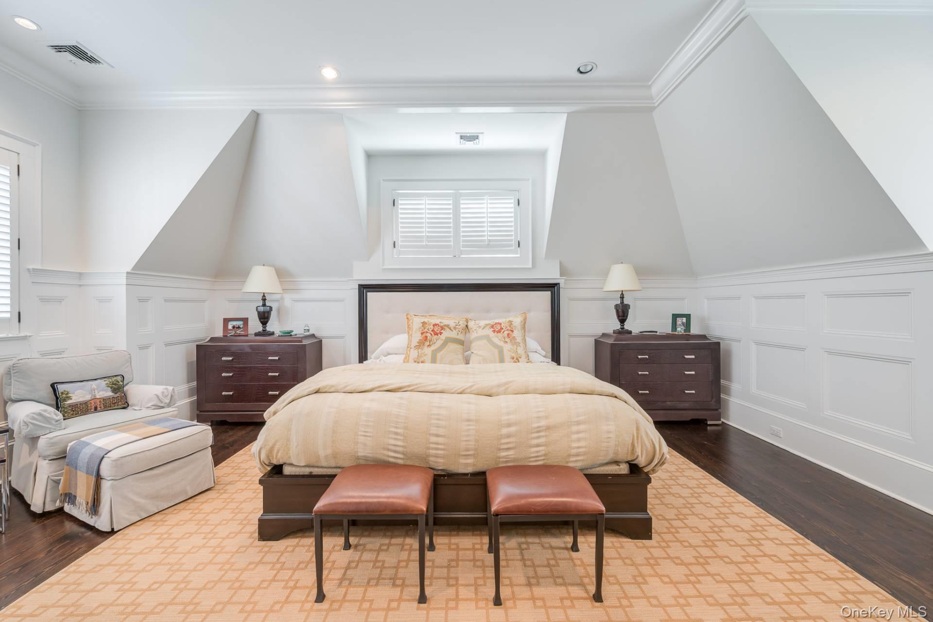 37 Huntington Lane, Water Mill, NY 11976