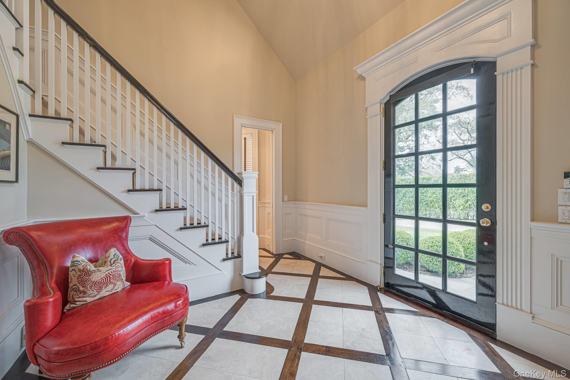 37 Huntington Lane, Water Mill, NY 11976