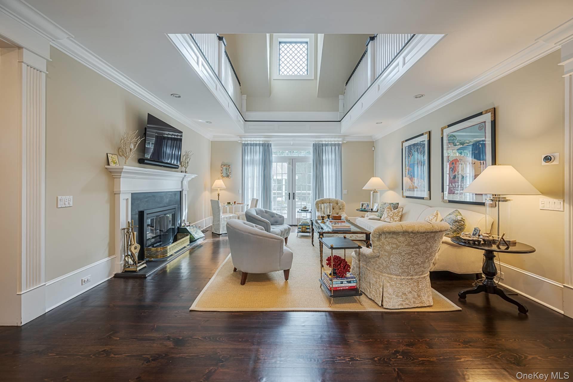 37 Huntington Lane, Water Mill, NY 11976