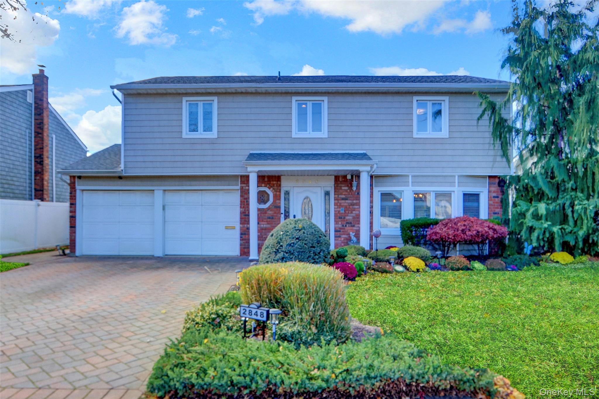 2848 Clubhouse Road, Merrick, NY 11566