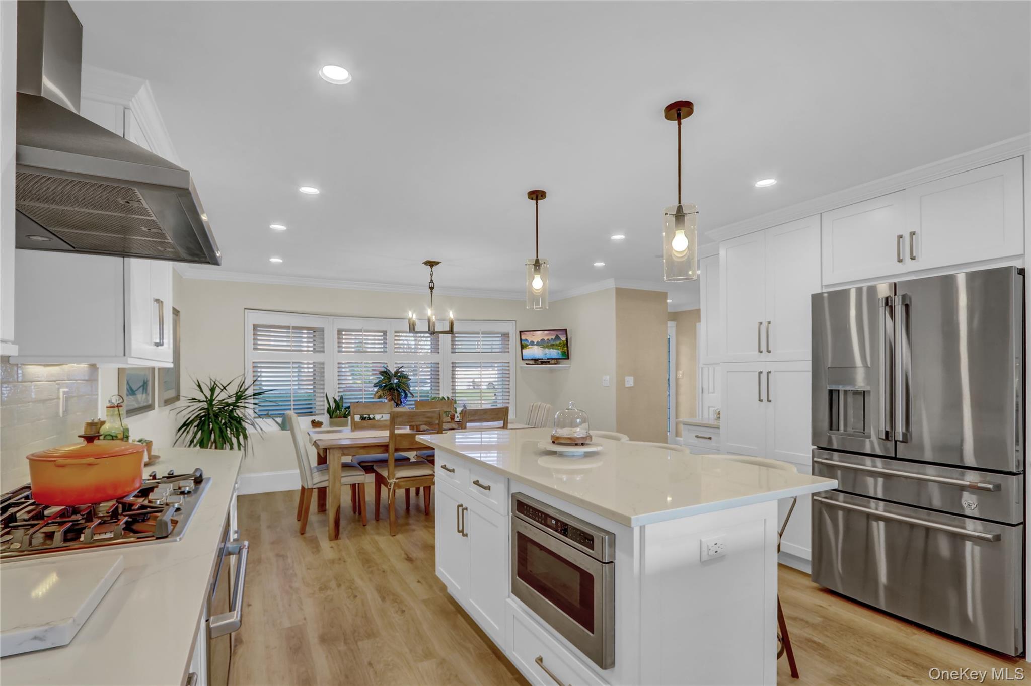 2848 Clubhouse Road, Merrick, NY 11566