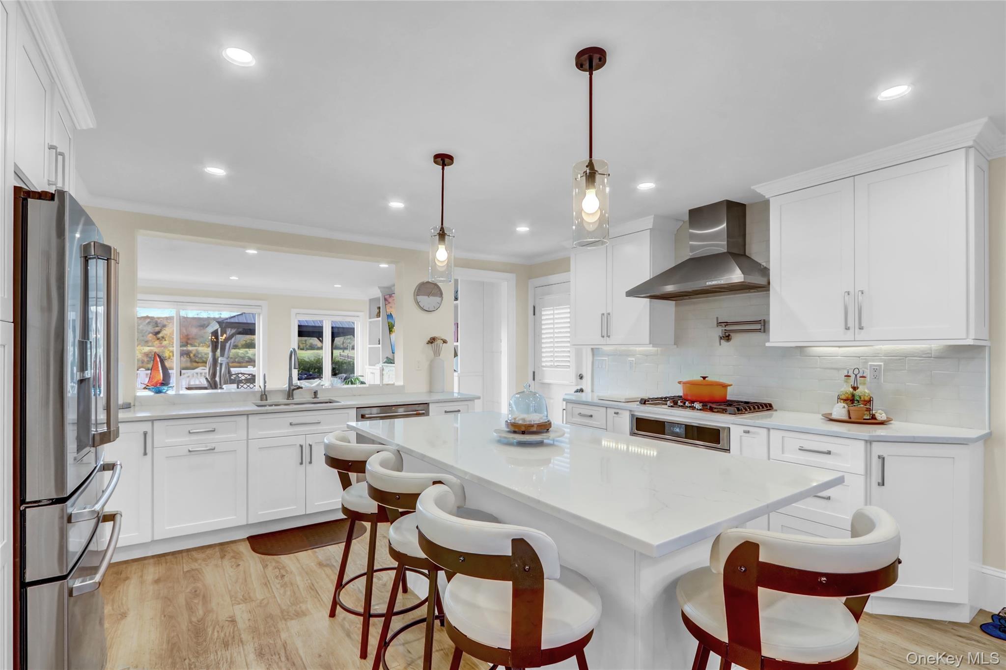 2848 Clubhouse Road, Merrick, NY 11566