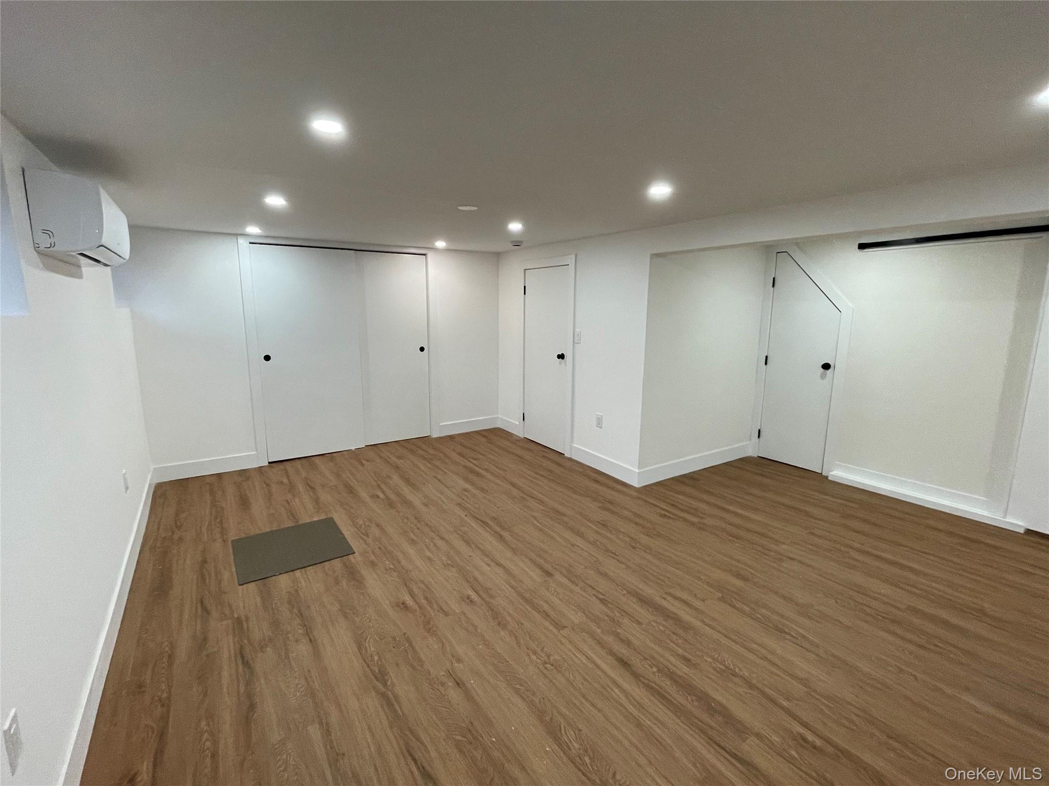 1033 E 52nd Street, Brooklyn, NY 11234