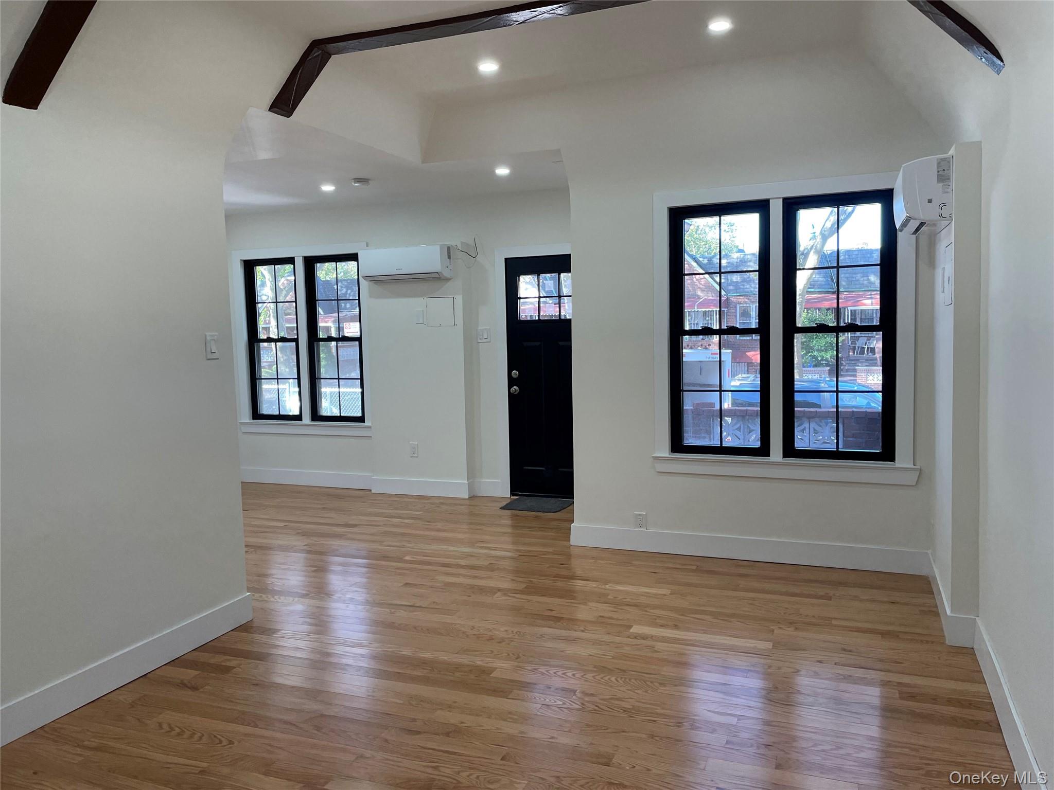 1033 E 52nd Street, Brooklyn, NY 11234