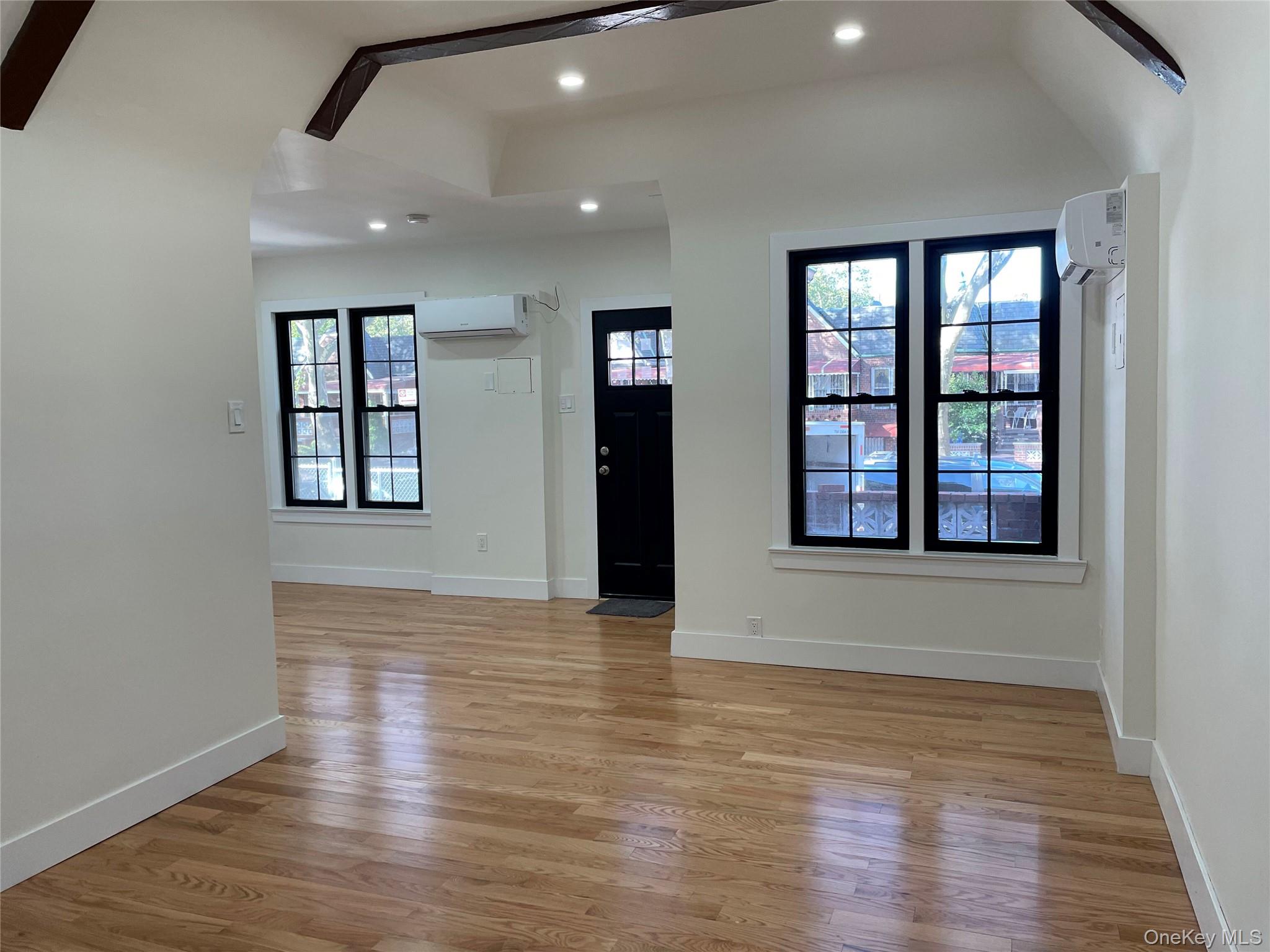 1033 E 52nd Street, Brooklyn, NY 11234