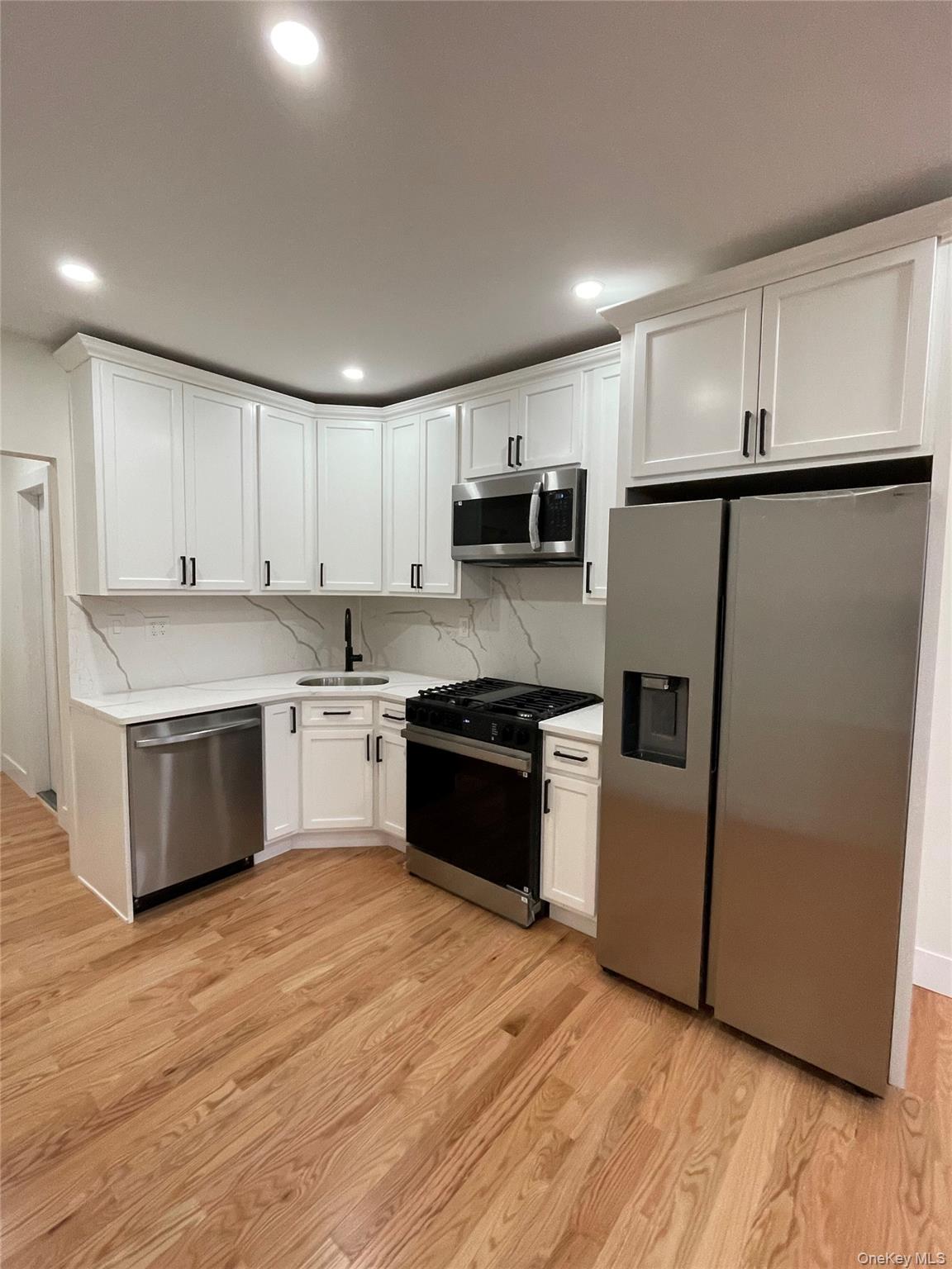 1033 E 52nd Street, Brooklyn, NY 11234