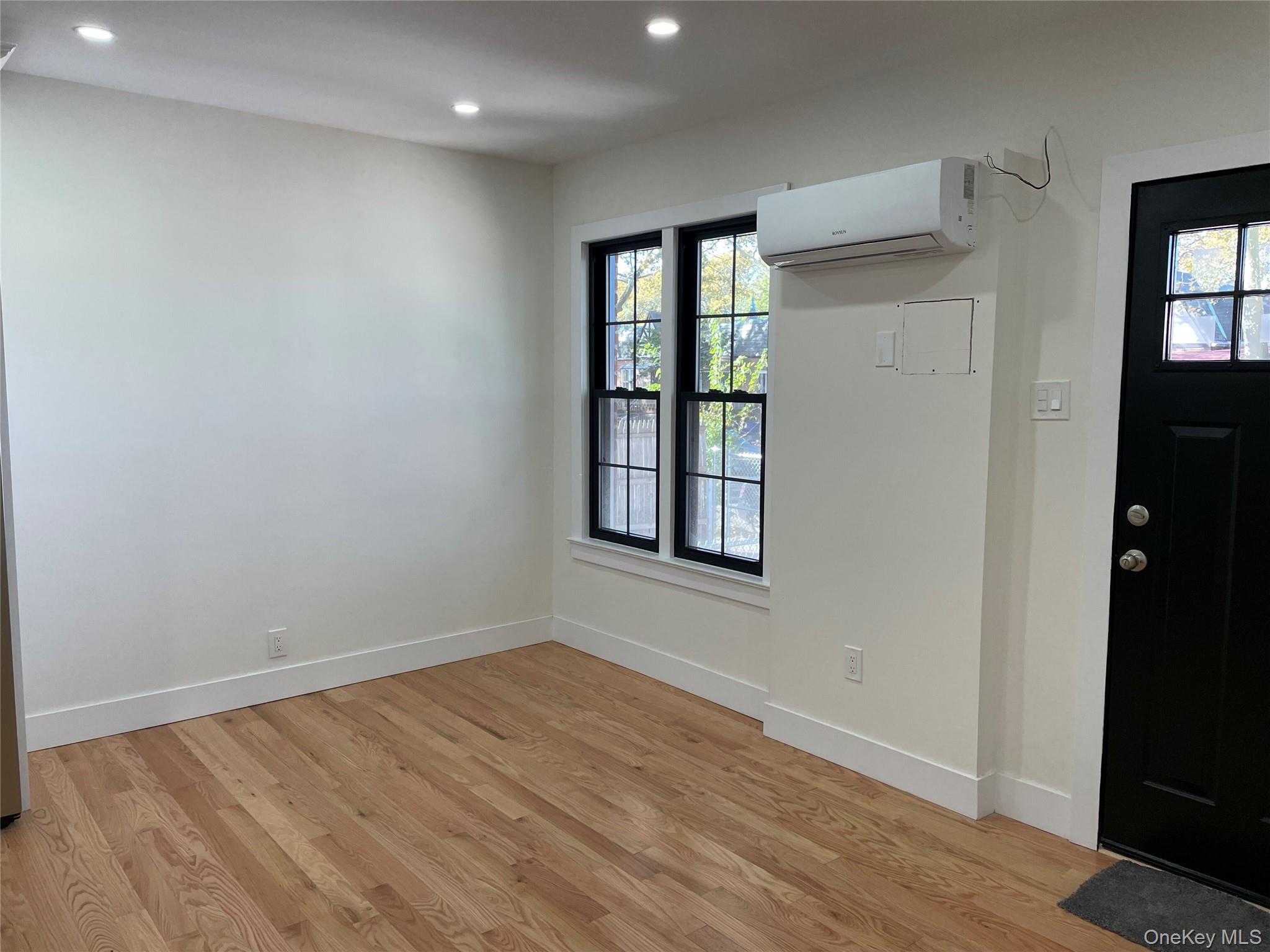 1033 E 52nd Street, Brooklyn, NY 11234