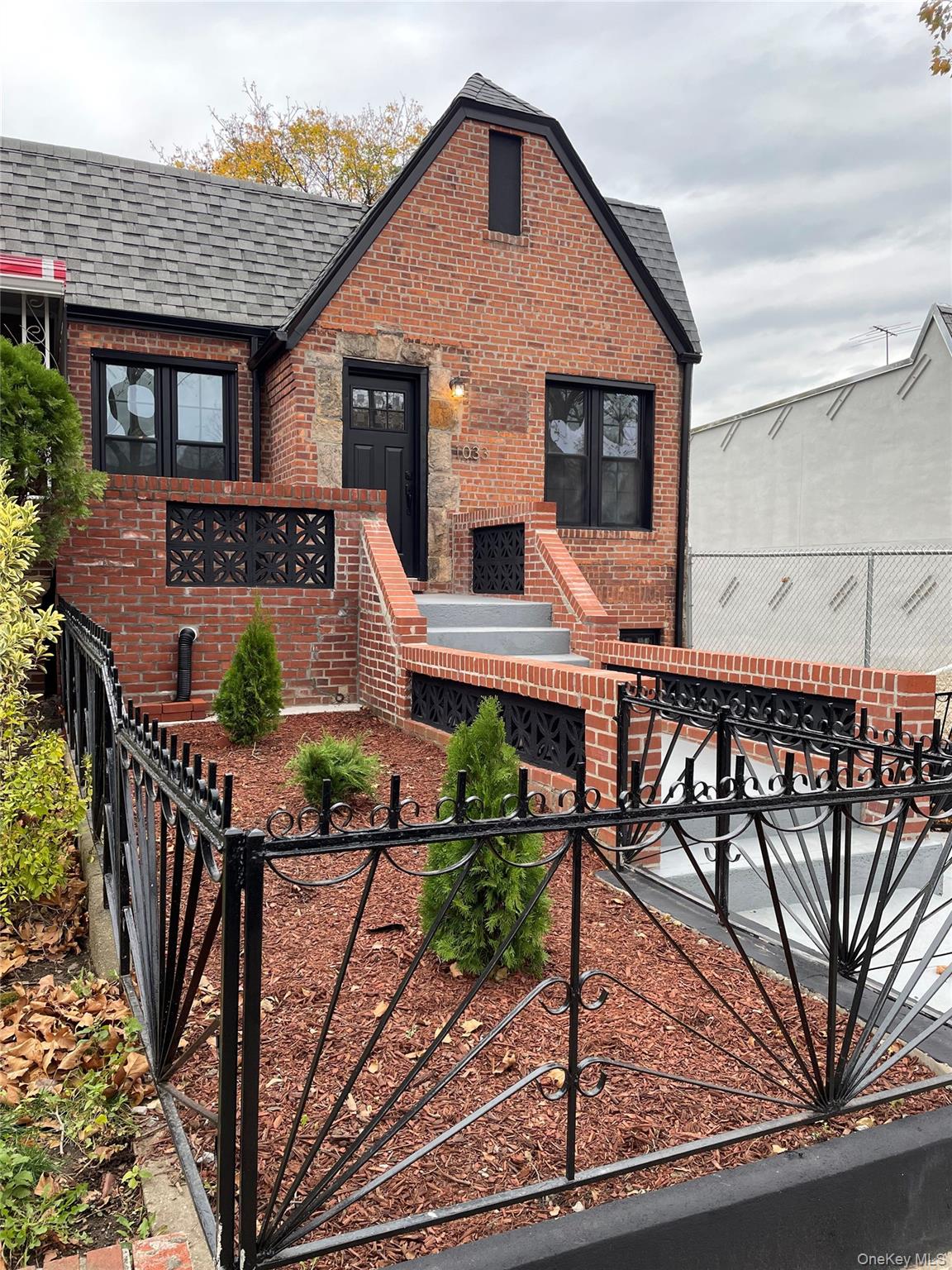 1033 E 52nd Street, Brooklyn, NY 11234