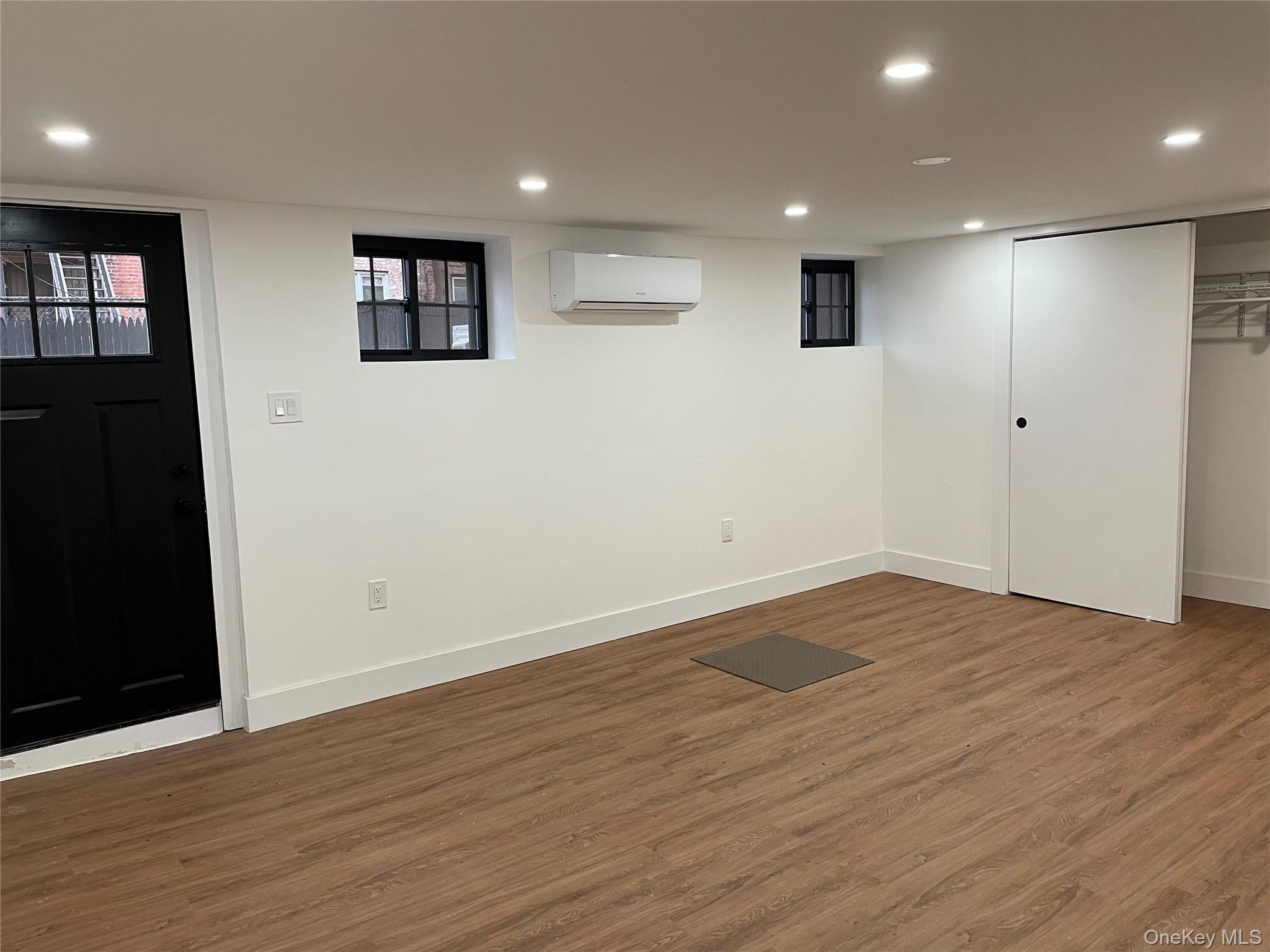 1033 E 52nd Street, Brooklyn, NY 11234