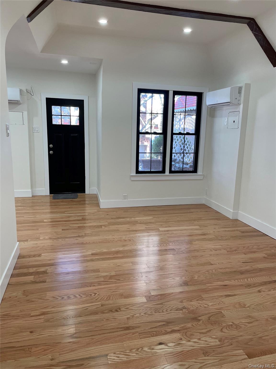 1033 E 52nd Street, Brooklyn, NY 11234