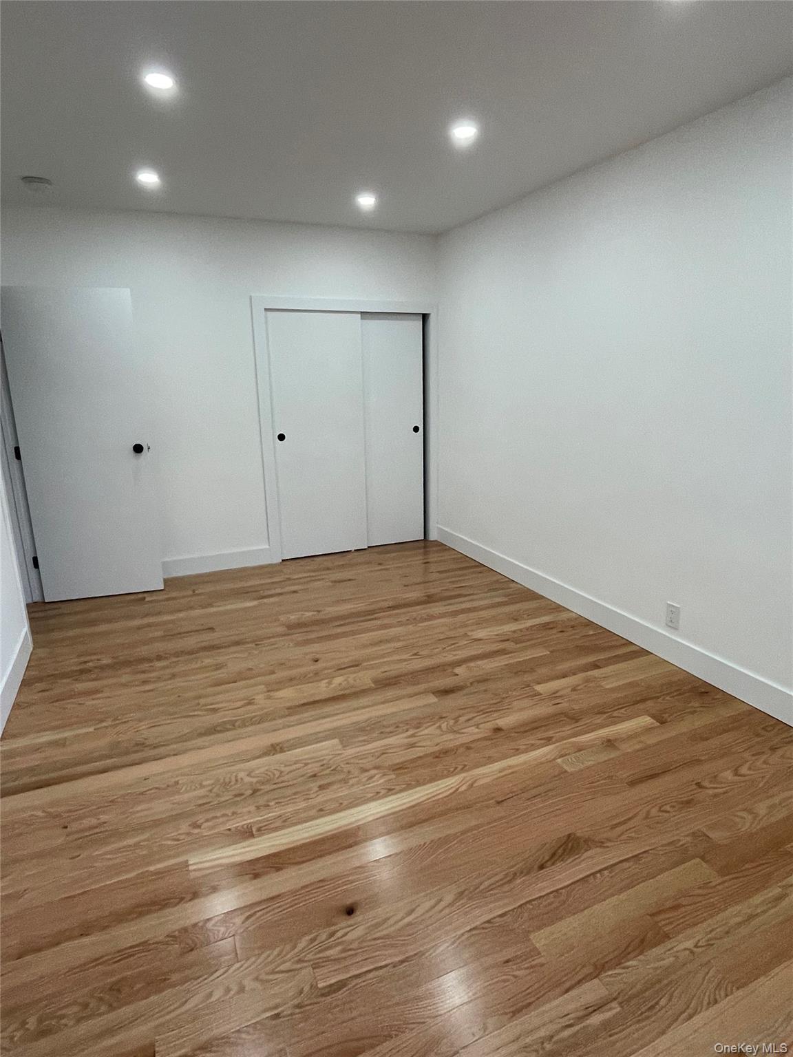 1033 E 52nd Street, Brooklyn, NY 11234