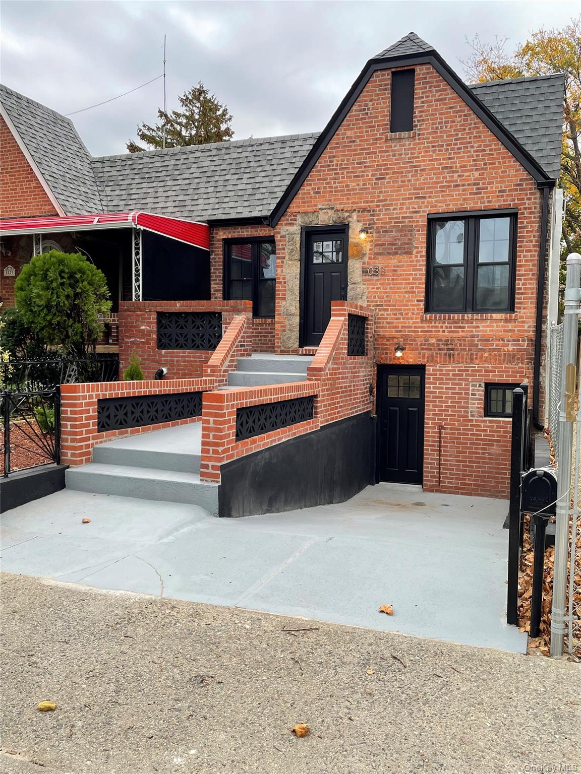 1033 E 52nd Street, Brooklyn, NY 11234