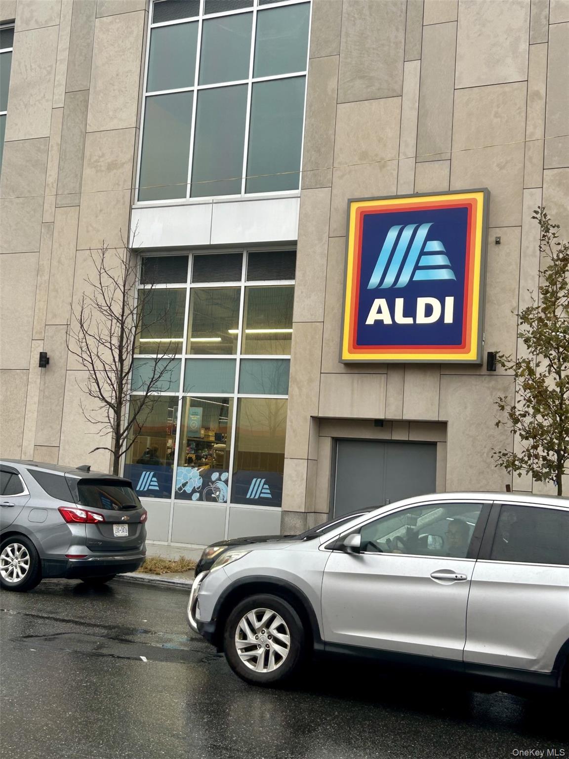 89-00 170 Street # 6G, Jamaica Hills, NY 11432