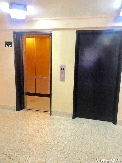 89-00 170 Street # 6G, Jamaica Hills, NY 11432